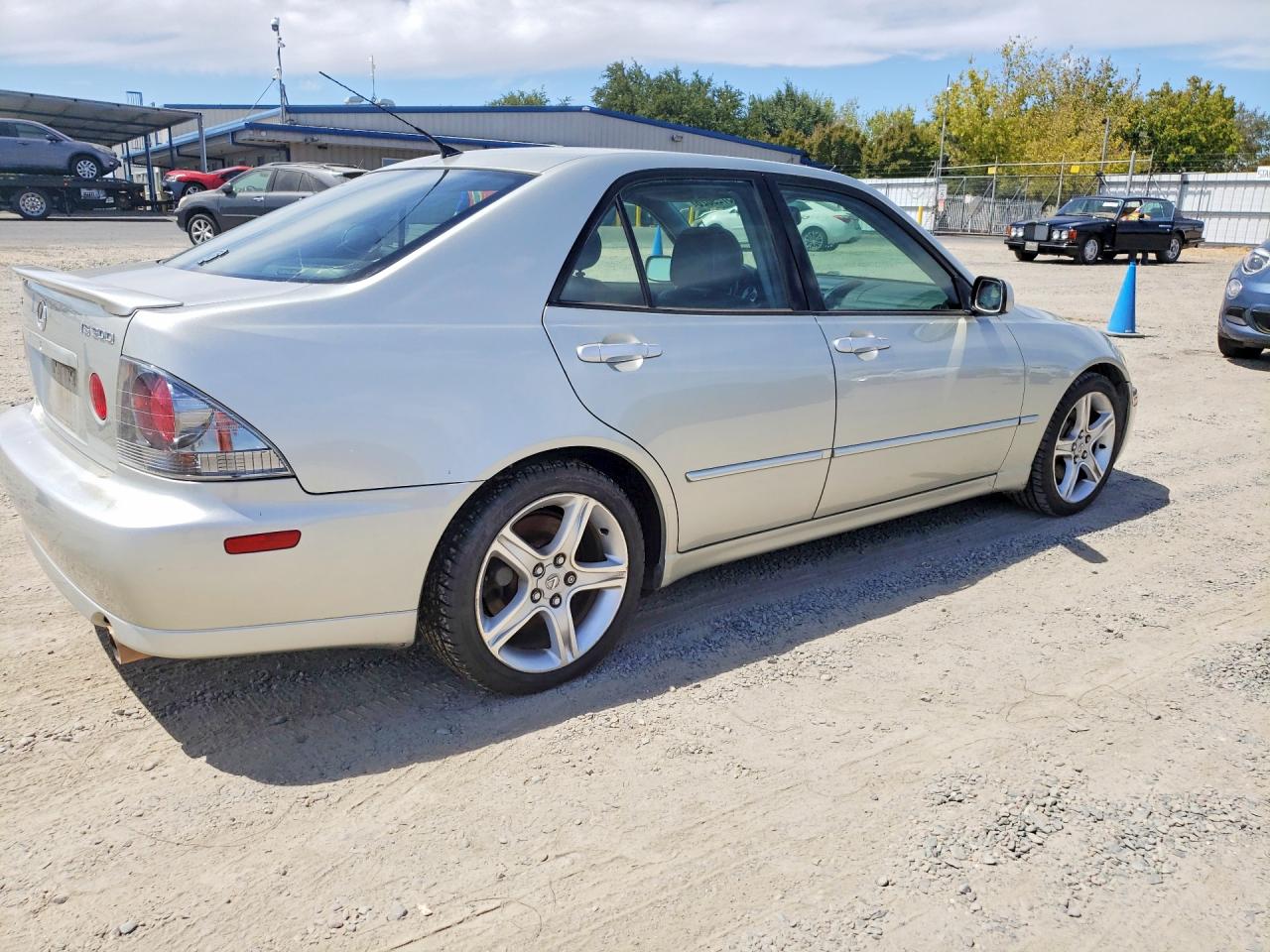 2004 Lexus Is 300 Silver vin: JTHBD192340091521