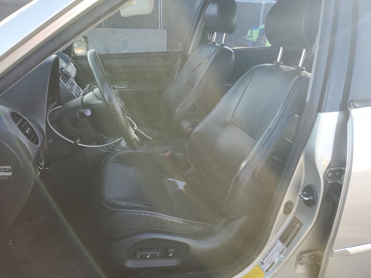 2004 Lexus Is 300 Silver vin: JTHBD192340093303