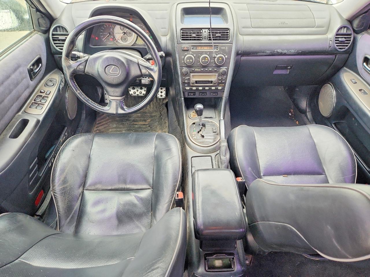 2002 Lexus Is 300 Silver vin: JTHBD192420064065