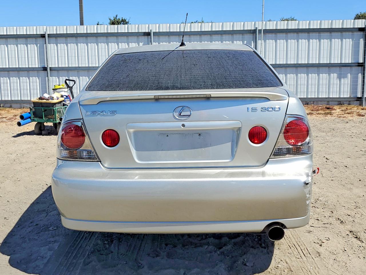 2003 Lexus Is 300 Base Серебряный vin: JTHBD192430078758