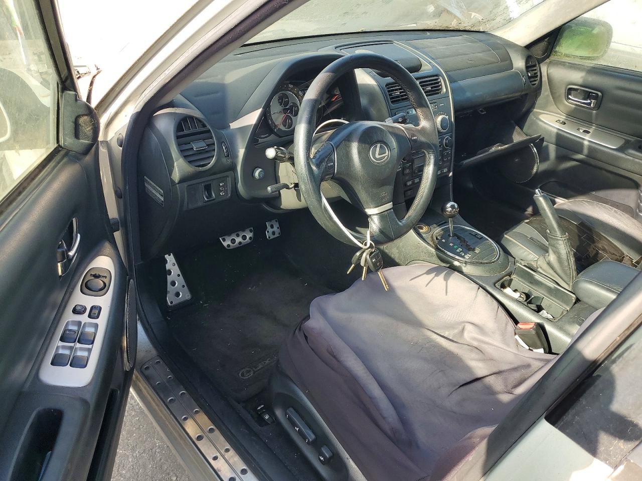 2004 Lexus Is 300 Silver vin: JTHBD192440082665