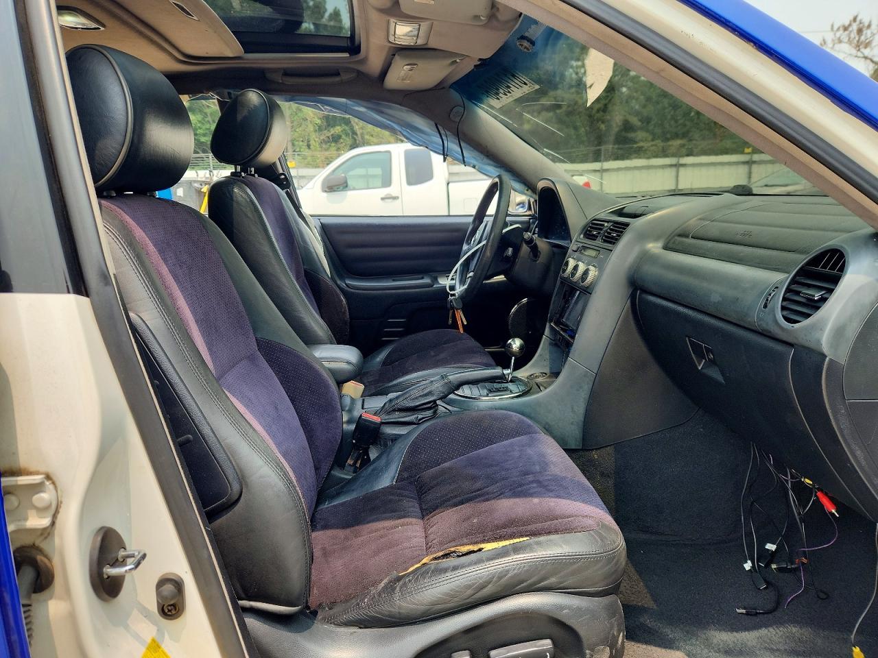 2004 Lexus Is 300 Blue vin: JTHBD192440092547