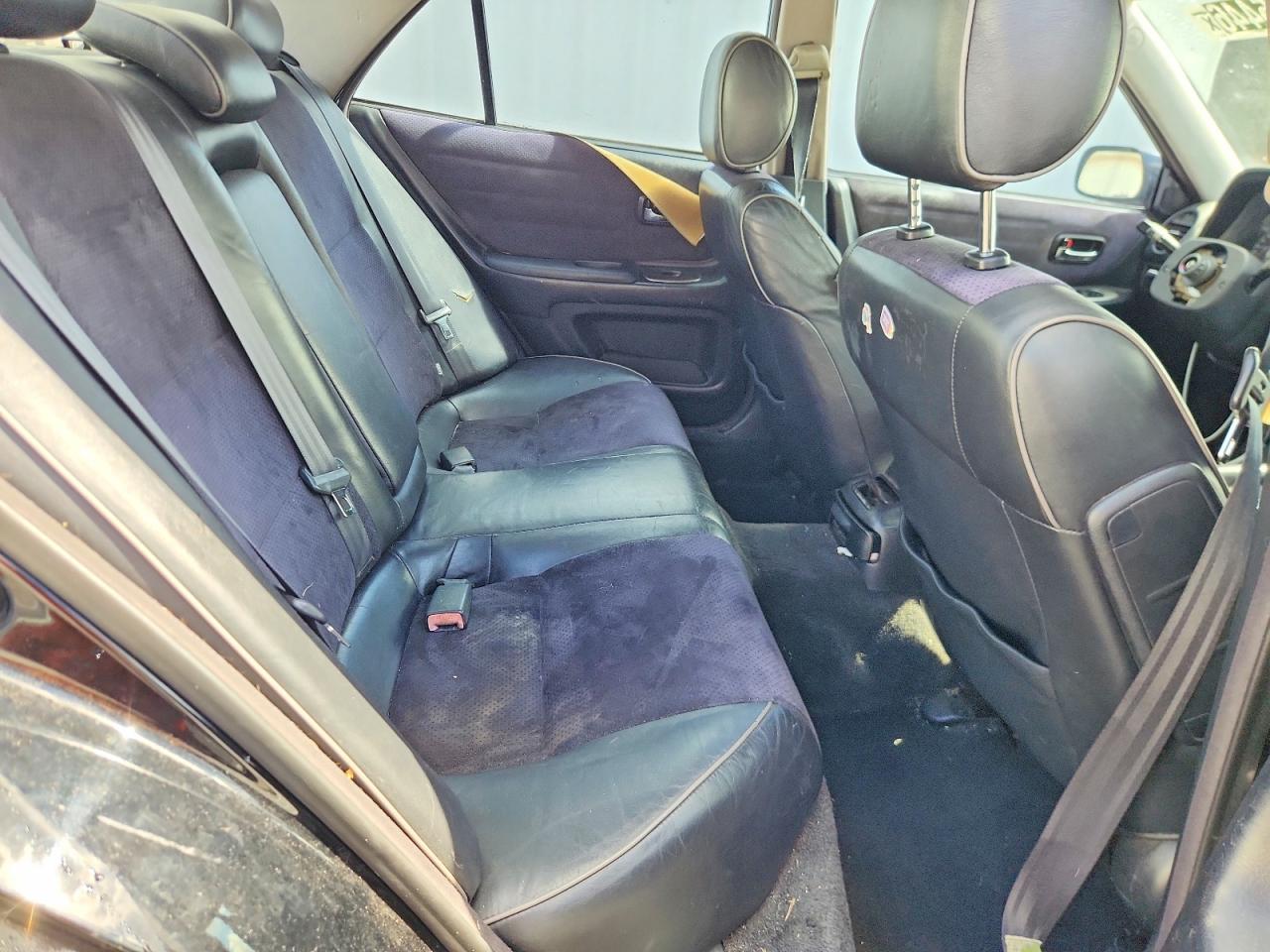 2002 Lexus Is 300 Black vin: JTHBD192520035450