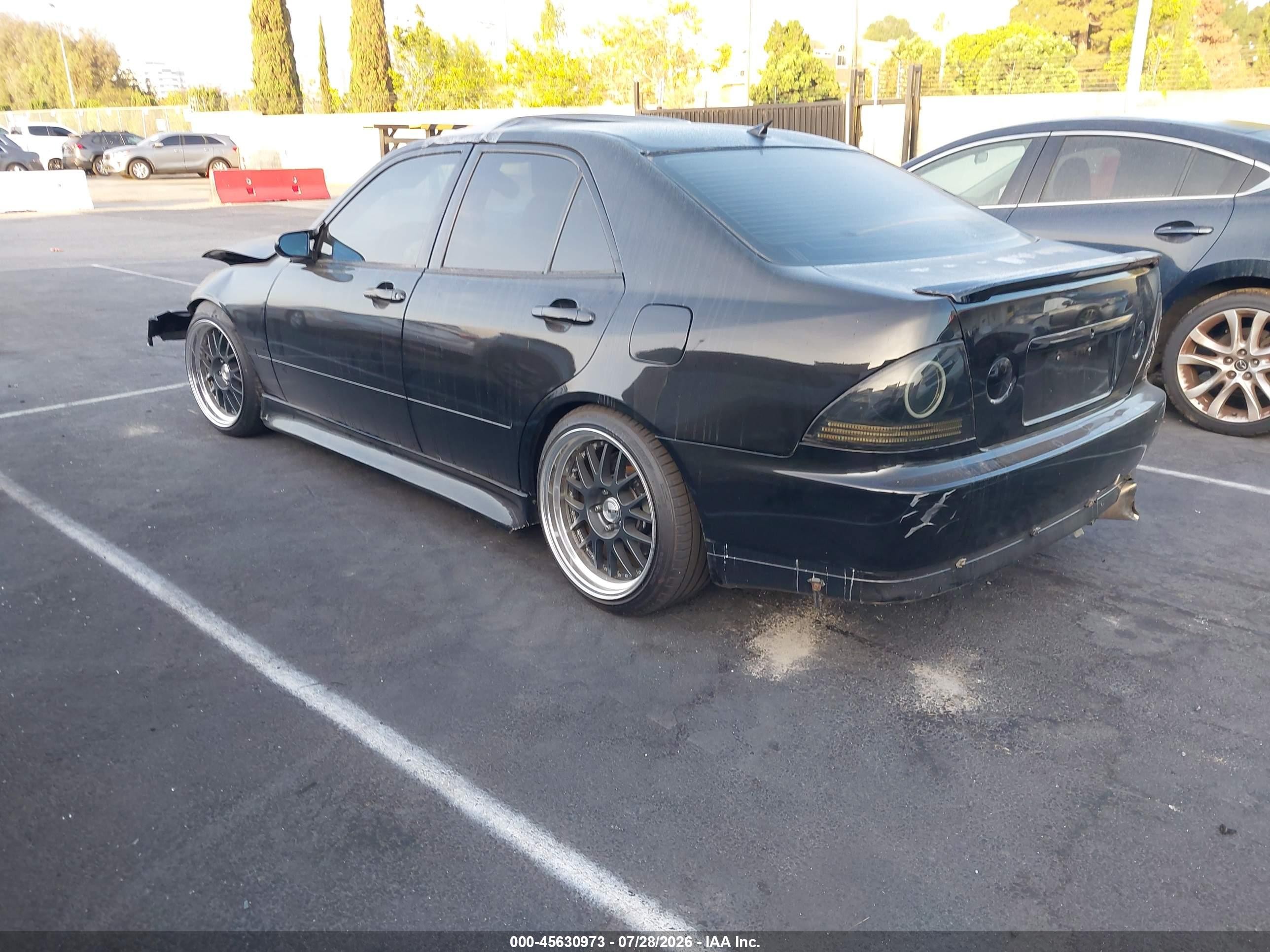 2003 Lexus Is 300   Black vin: JTHBD192530081099