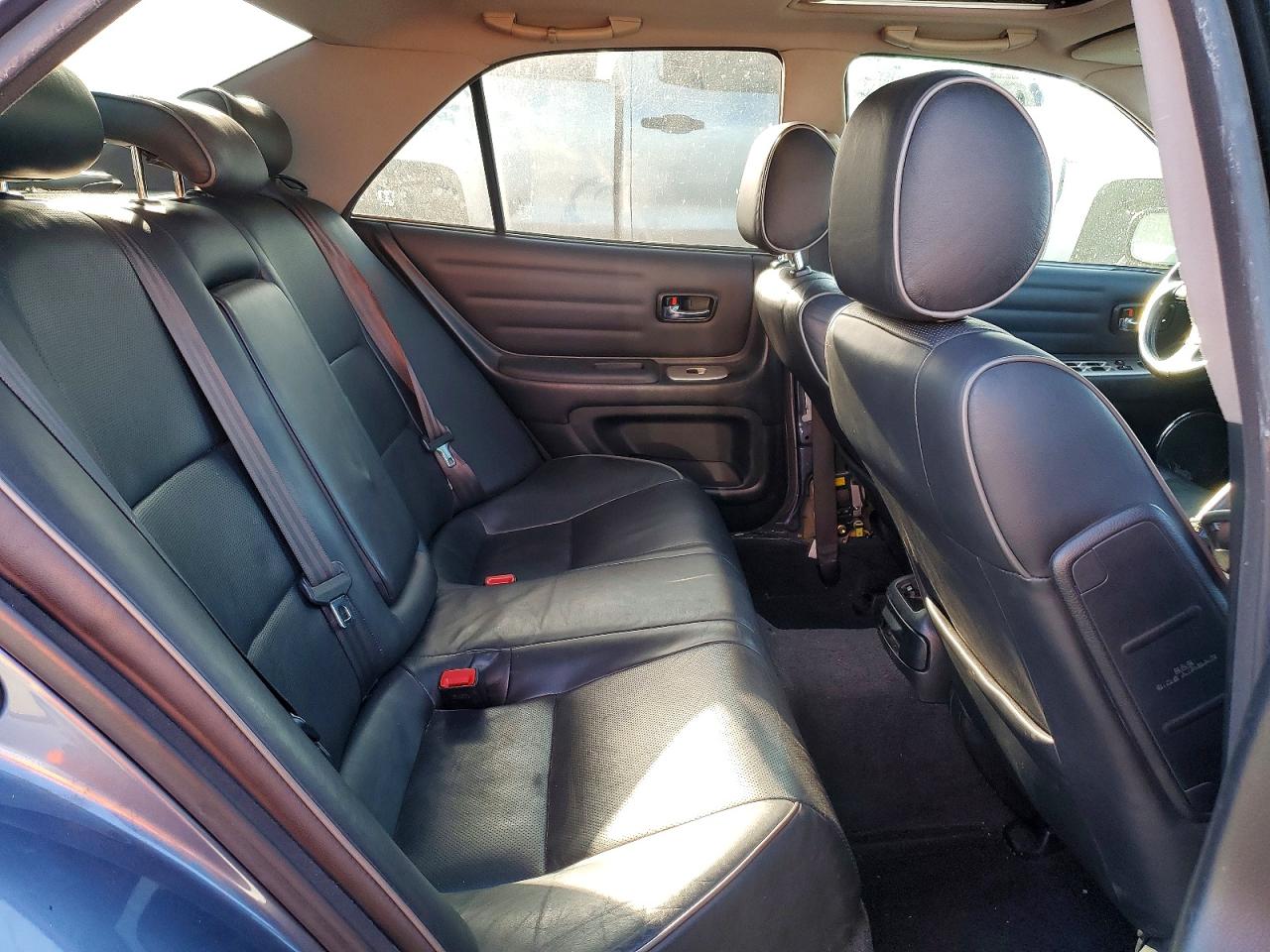2004 Lexus Is 300 Серый vin: JTHBD192540090628