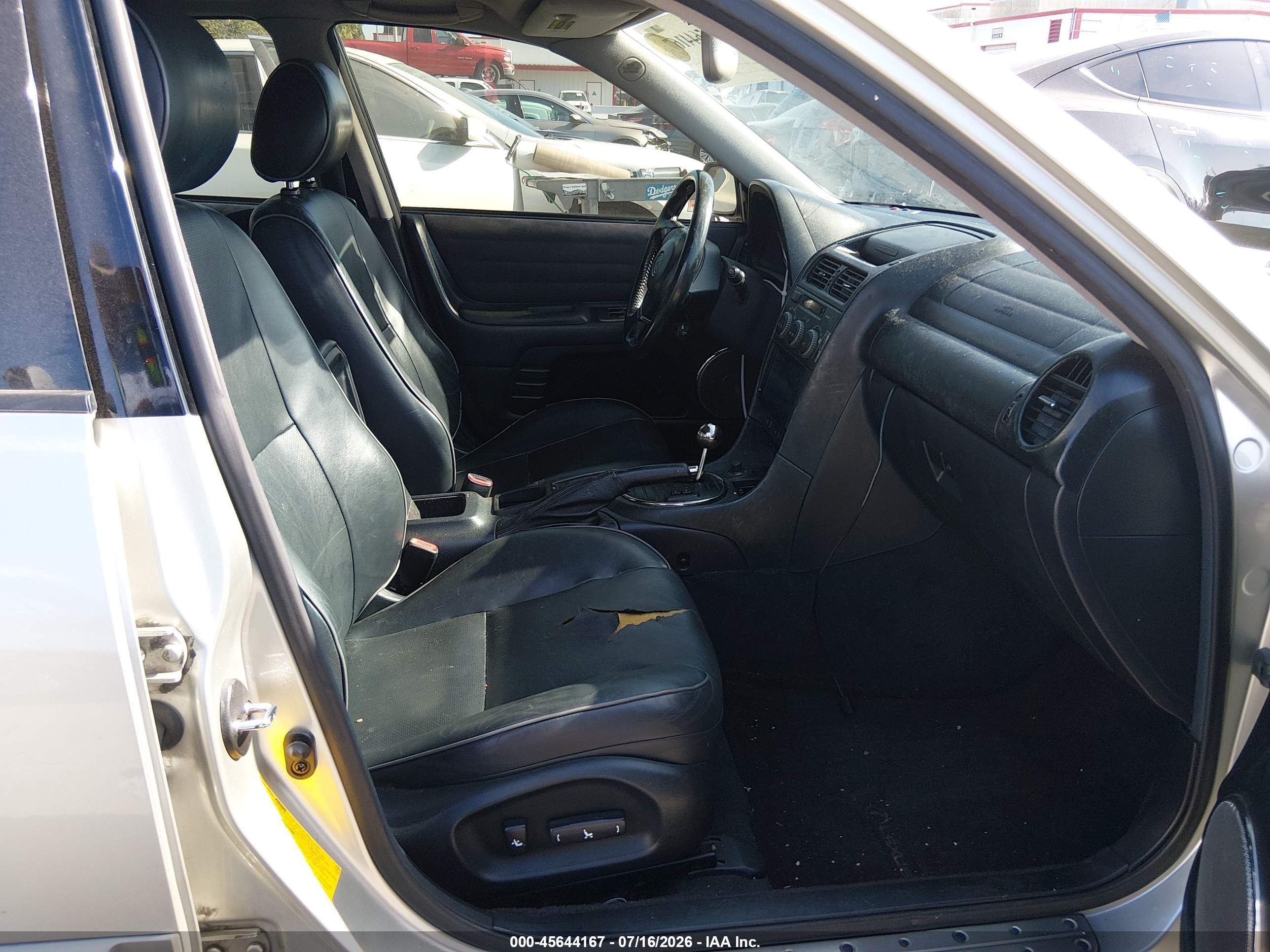 2002 Lexus Is 300   Silver vin: JTHBD192620058042