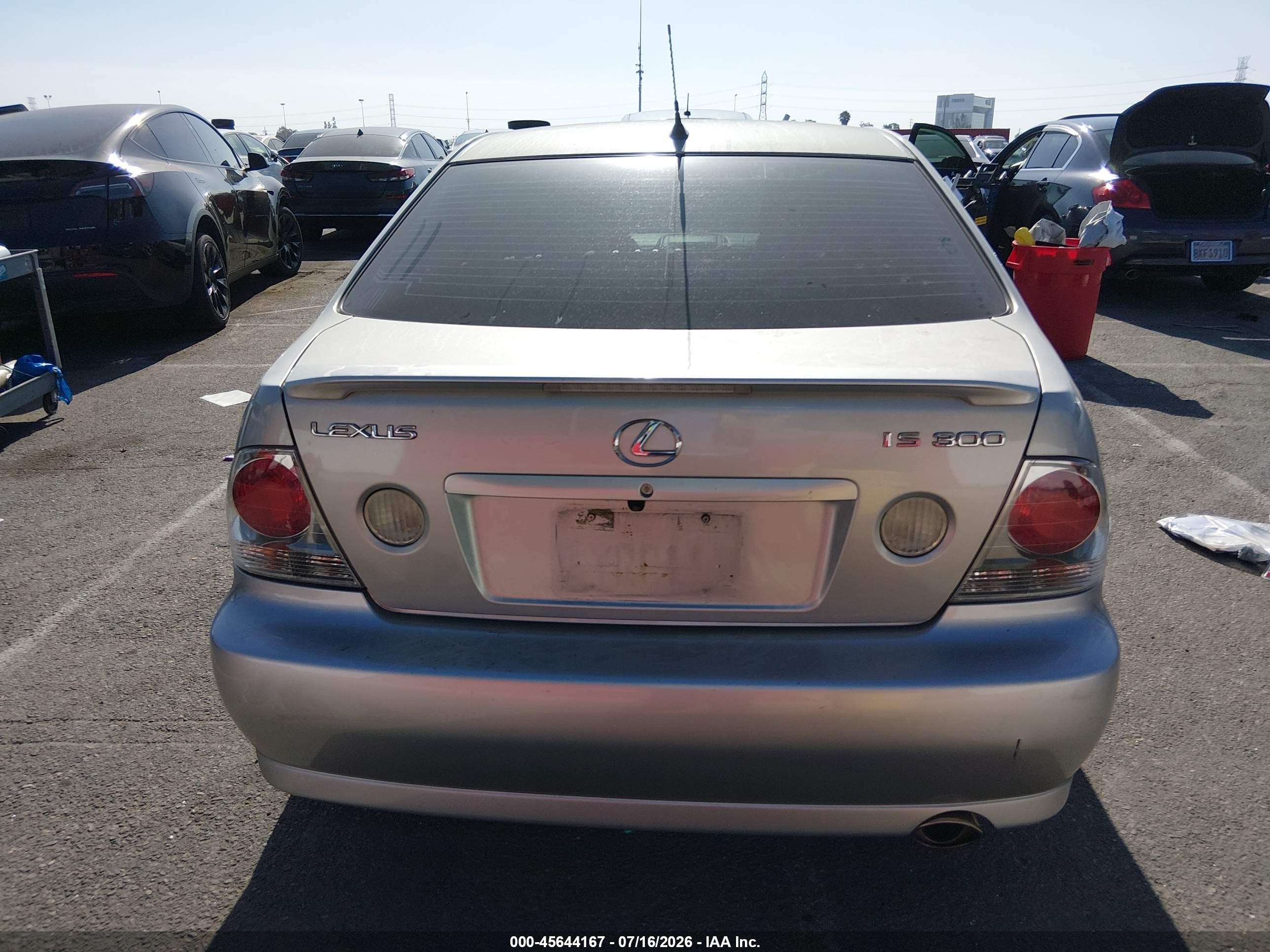 2002 Lexus Is 300   Silver vin: JTHBD192620058042