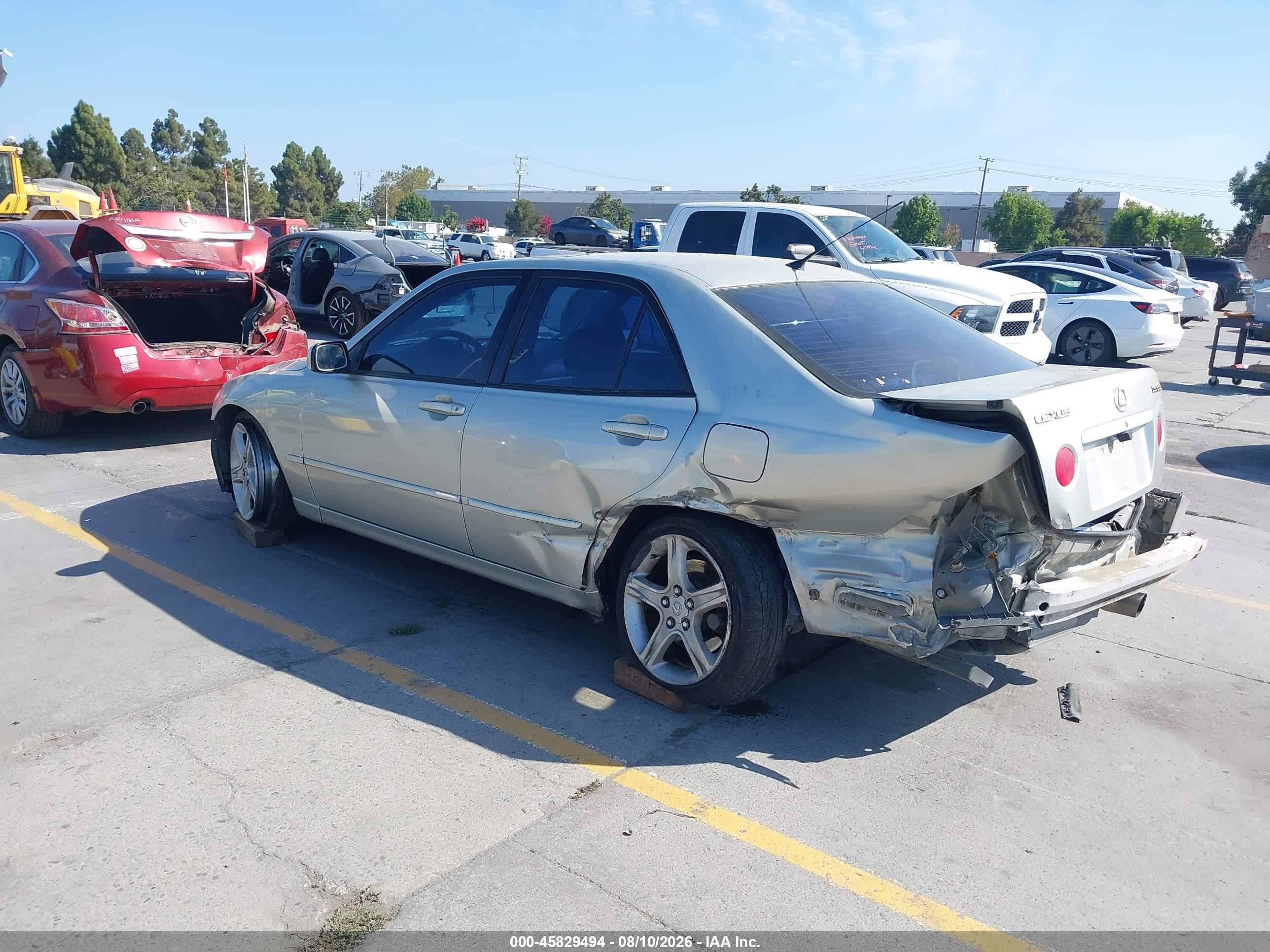 2002 Lexus Is 300   Gray vin: JTHBD192620061376