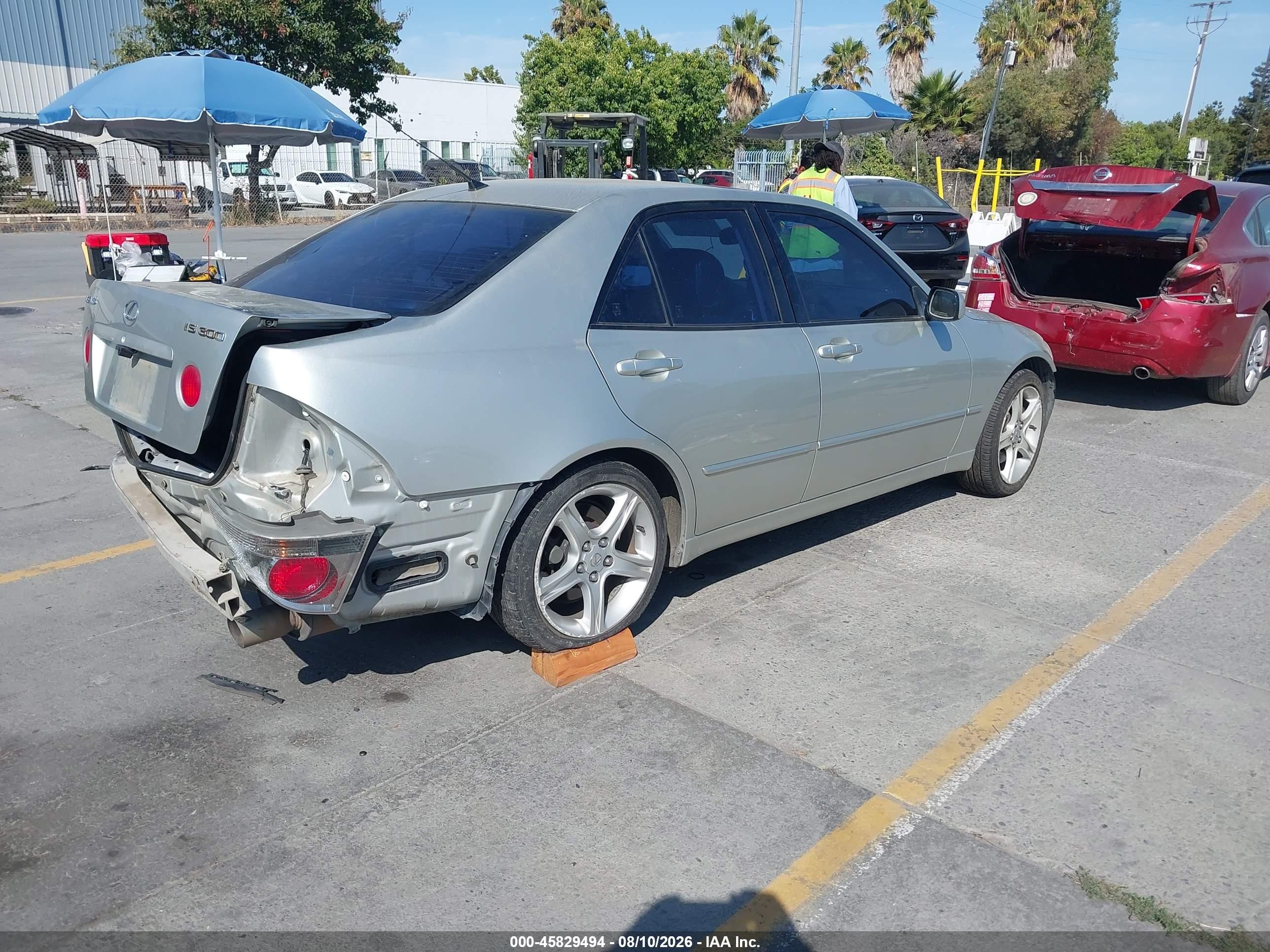 2002 Lexus Is 300   Gray vin: JTHBD192620061376