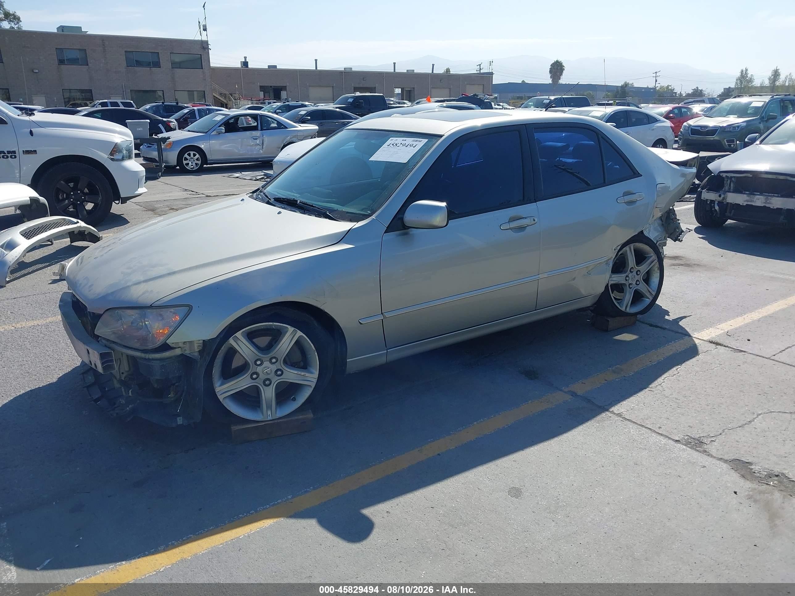2002 Lexus Is 300   Gray vin: JTHBD192620061376