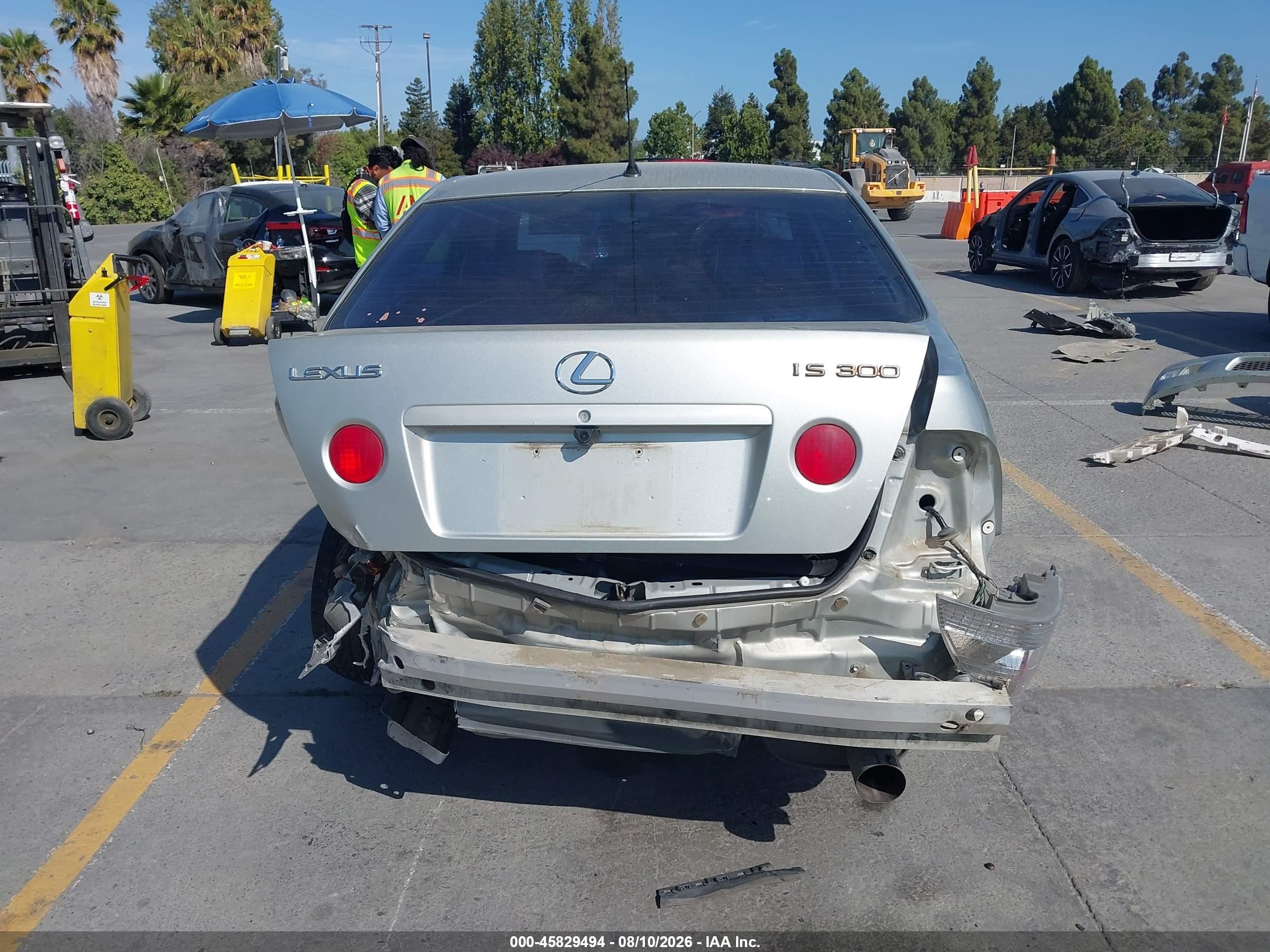 2002 Lexus Is 300   Gray vin: JTHBD192620061376