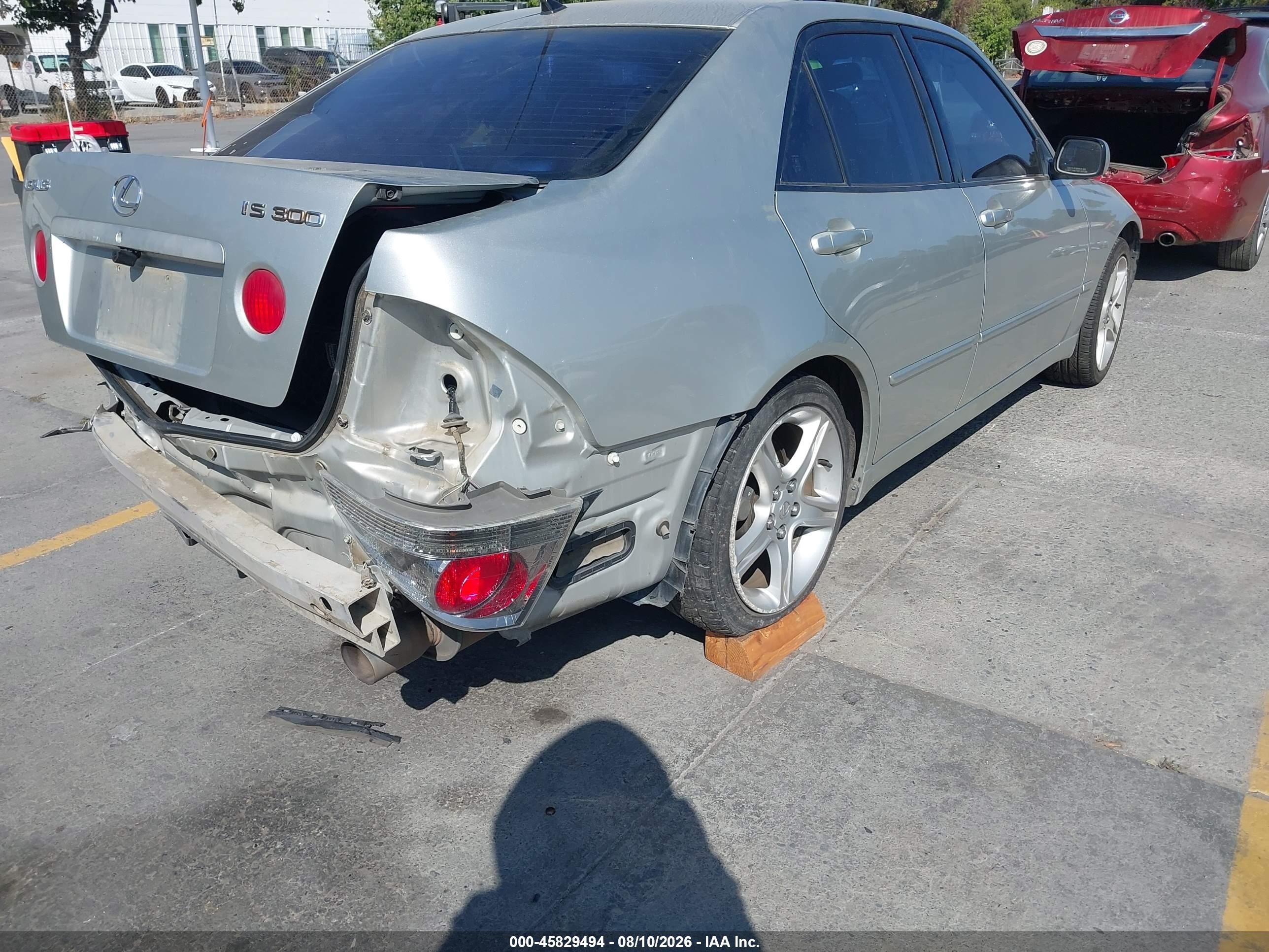 2002 Lexus Is 300   Gray vin: JTHBD192620061376