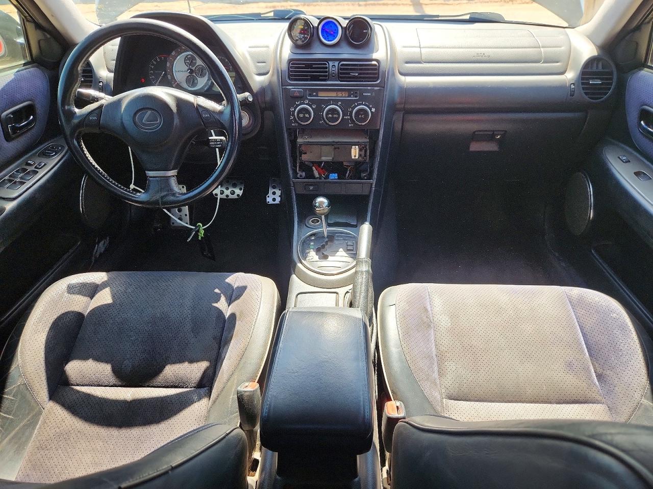 2002 Lexus Is 300 Base Black vin: JTHBD192720056879