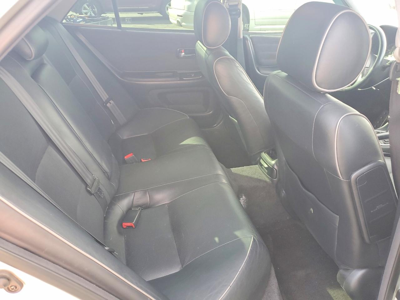 2002 Lexus Is 300 Серебряный vin: JTHBD192720059510