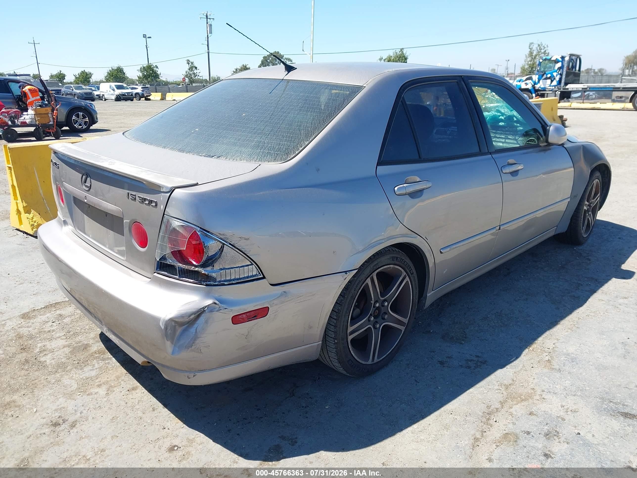 2003 Lexus Is 300   Gray vin: JTHBD192730079225