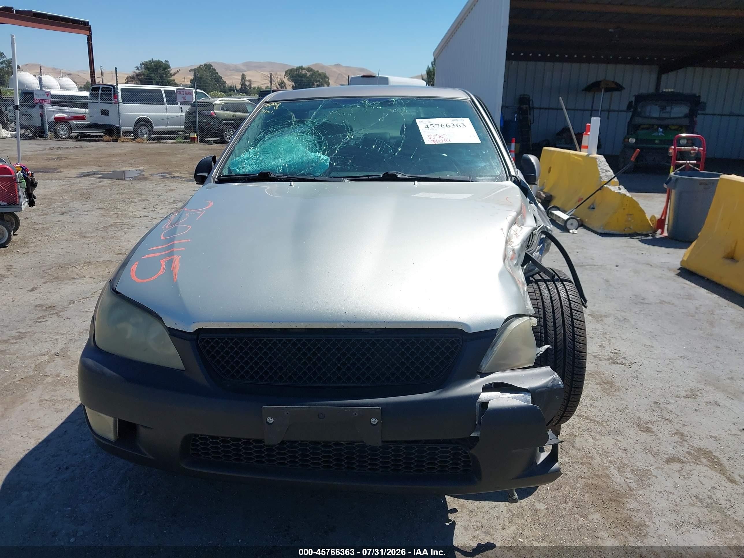 2003 Lexus Is 300   Gray vin: JTHBD192730079225