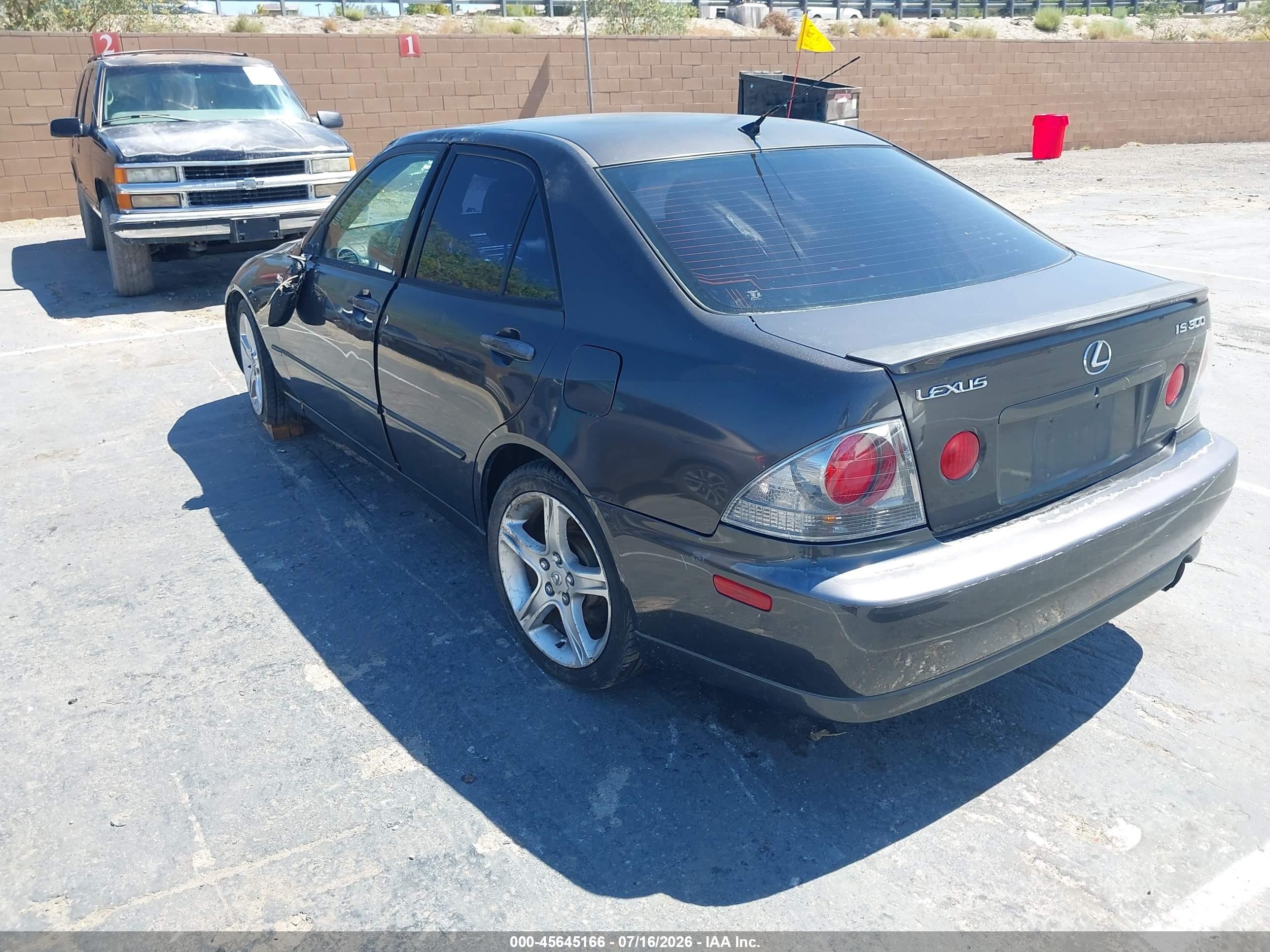 2004 Lexus Is 300   Черный vin: JTHBD192740084300