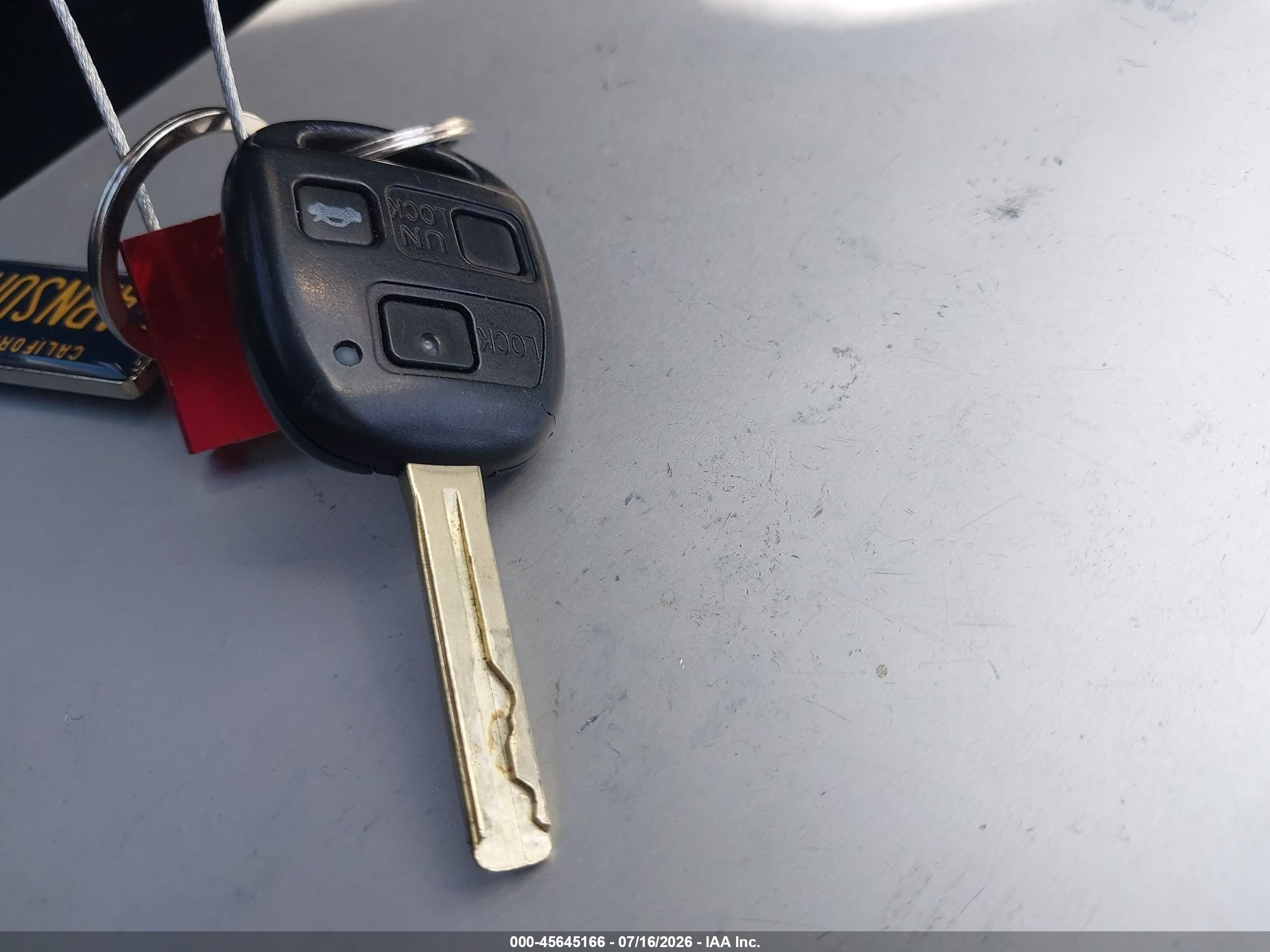 2004 Lexus Is 300   Черный vin: JTHBD192740084300