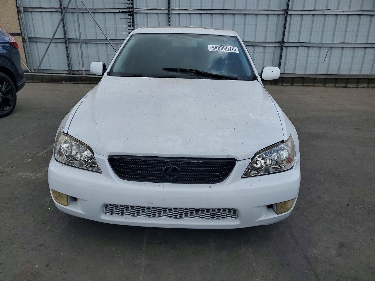 2004 Lexus Is 300 White vin: JTHBD192740084958
