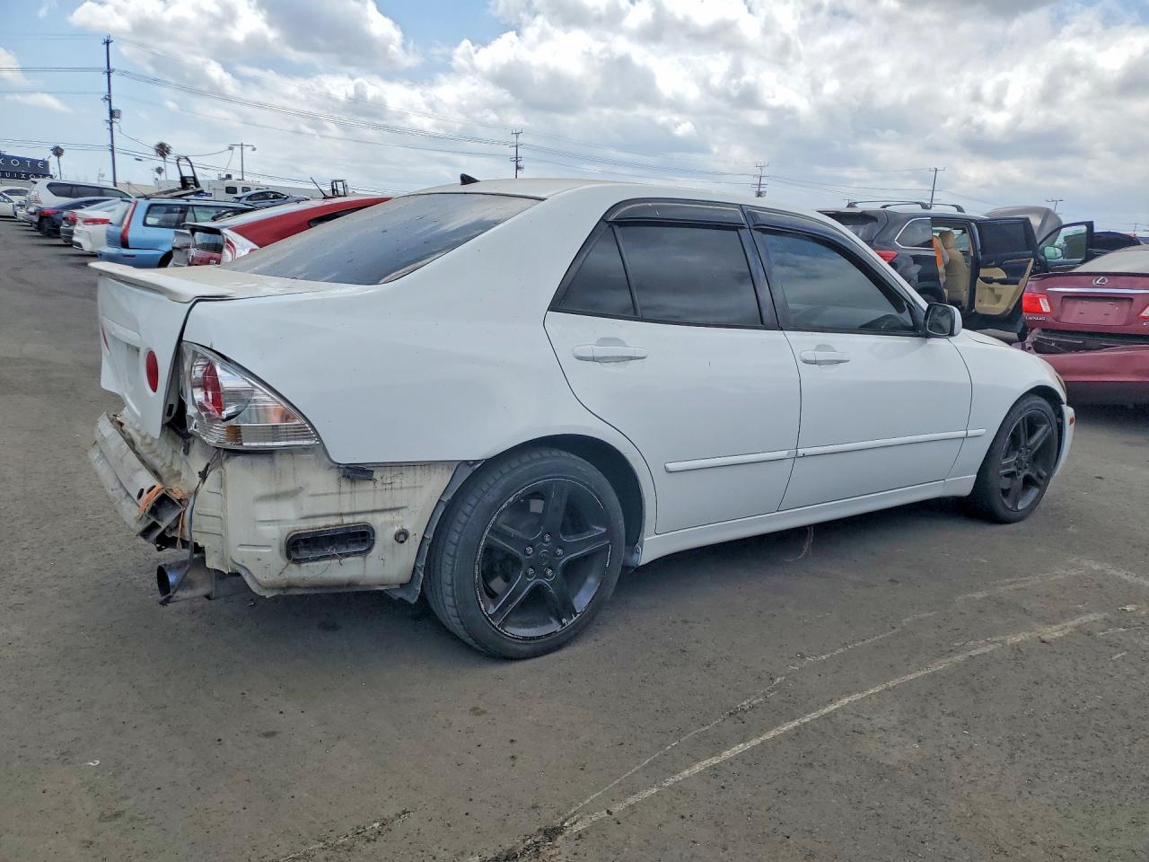 2004 Lexus Is 300 White vin: JTHBD192740084958