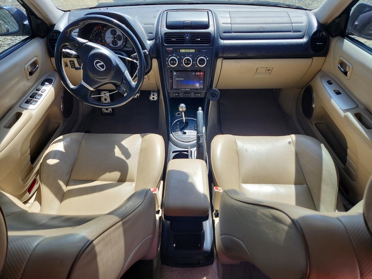 2005 Lexus Is 300 Черный vin: JTHBD192750096139