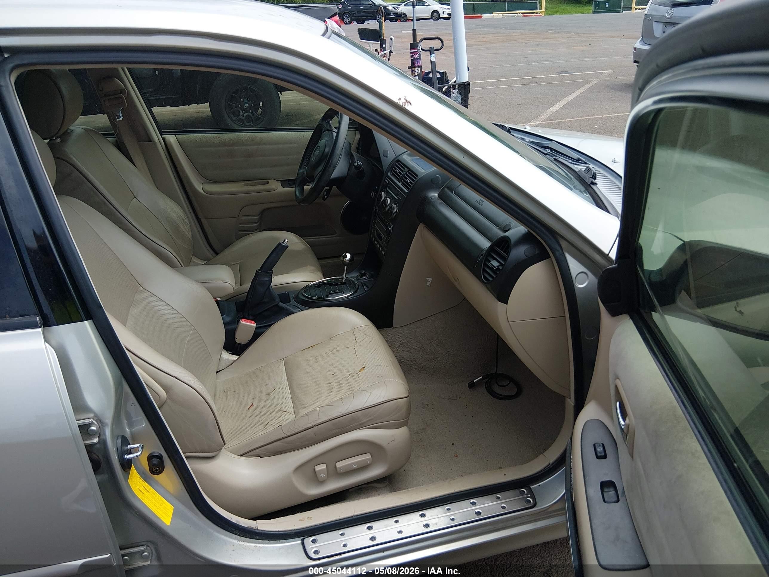 2002 Lexus Is 300 Base W/5-speed Manual Silver vin: JTHBD192820038066