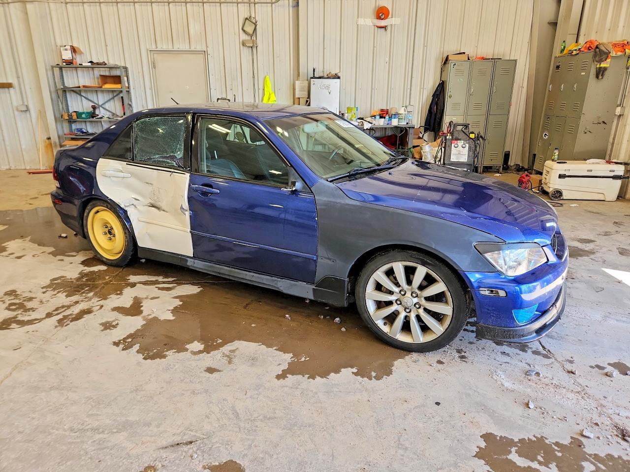2002 Lexus Is 300 Blue vin: JTHBD192820048712