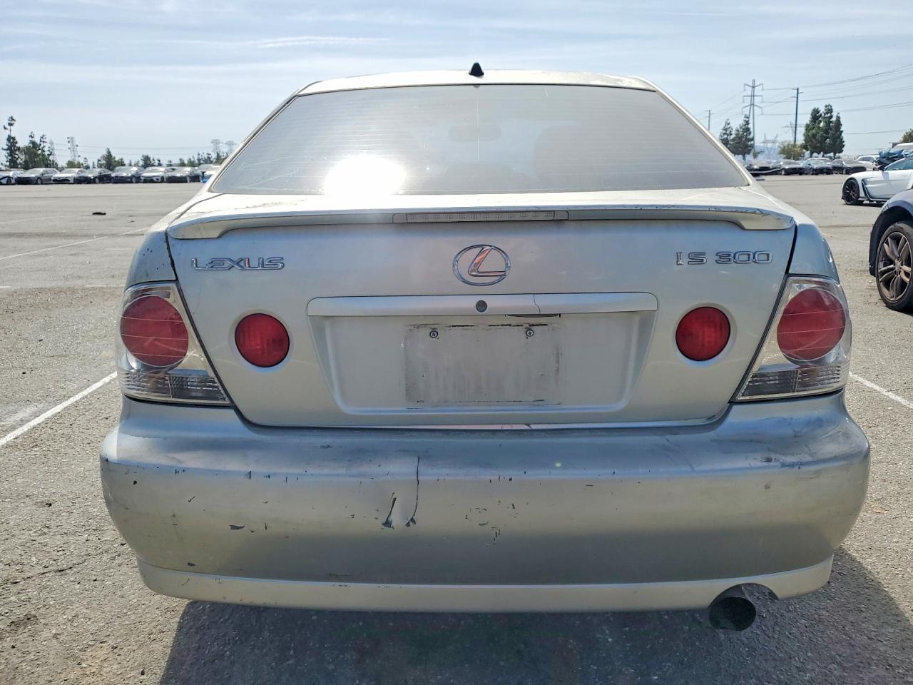 2002 Lexus Is 300 Silver vin: JTHBD192820054557