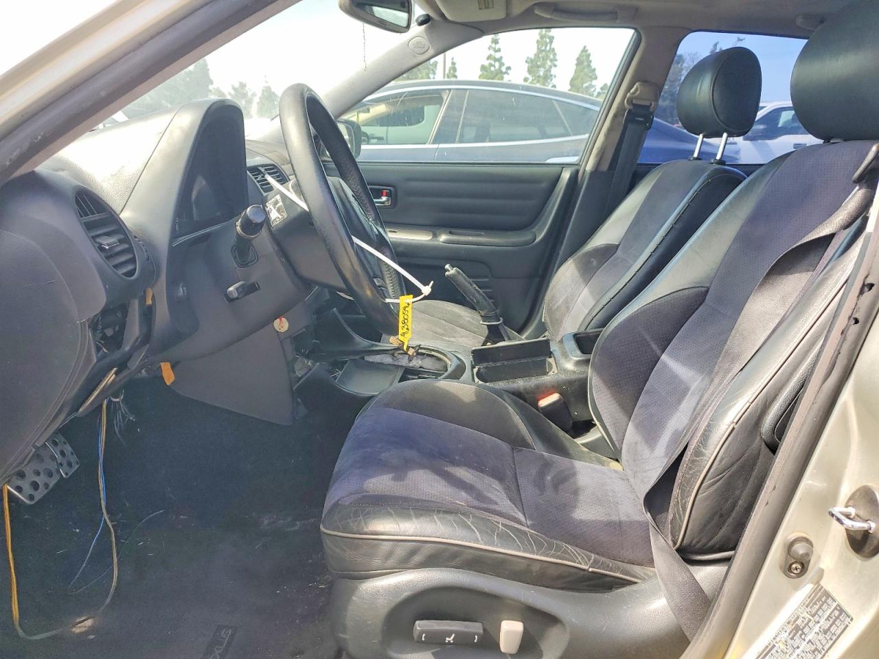 2002 Lexus Is 300 Silver vin: JTHBD192820054557