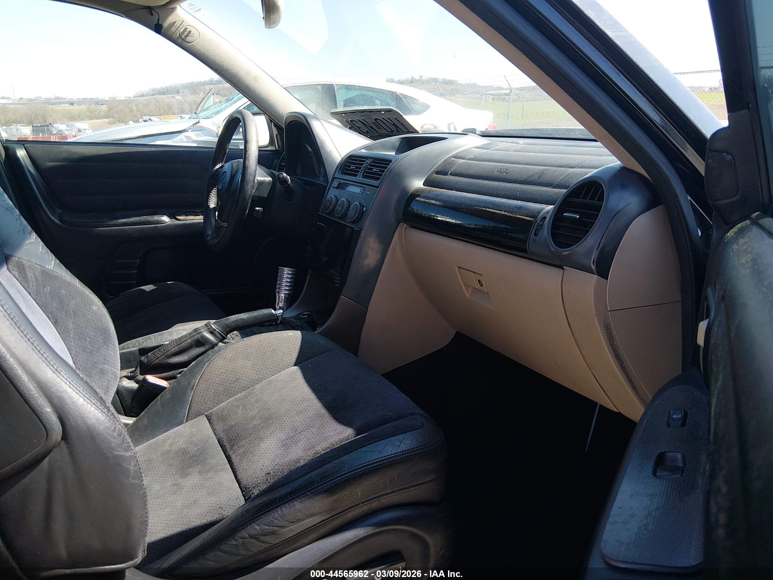 2002 Lexus Is 300   Black vin: JTHBD192820054736