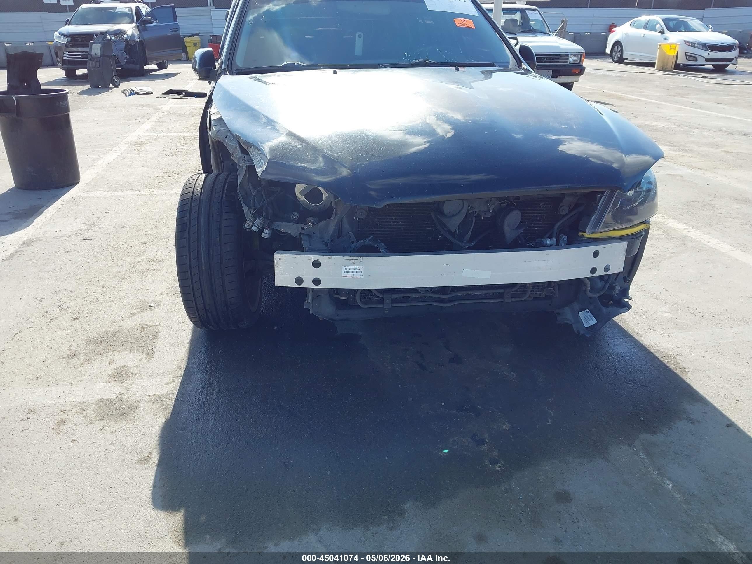 2003 Lexus Is 300   Black vin: JTHBD192830067570