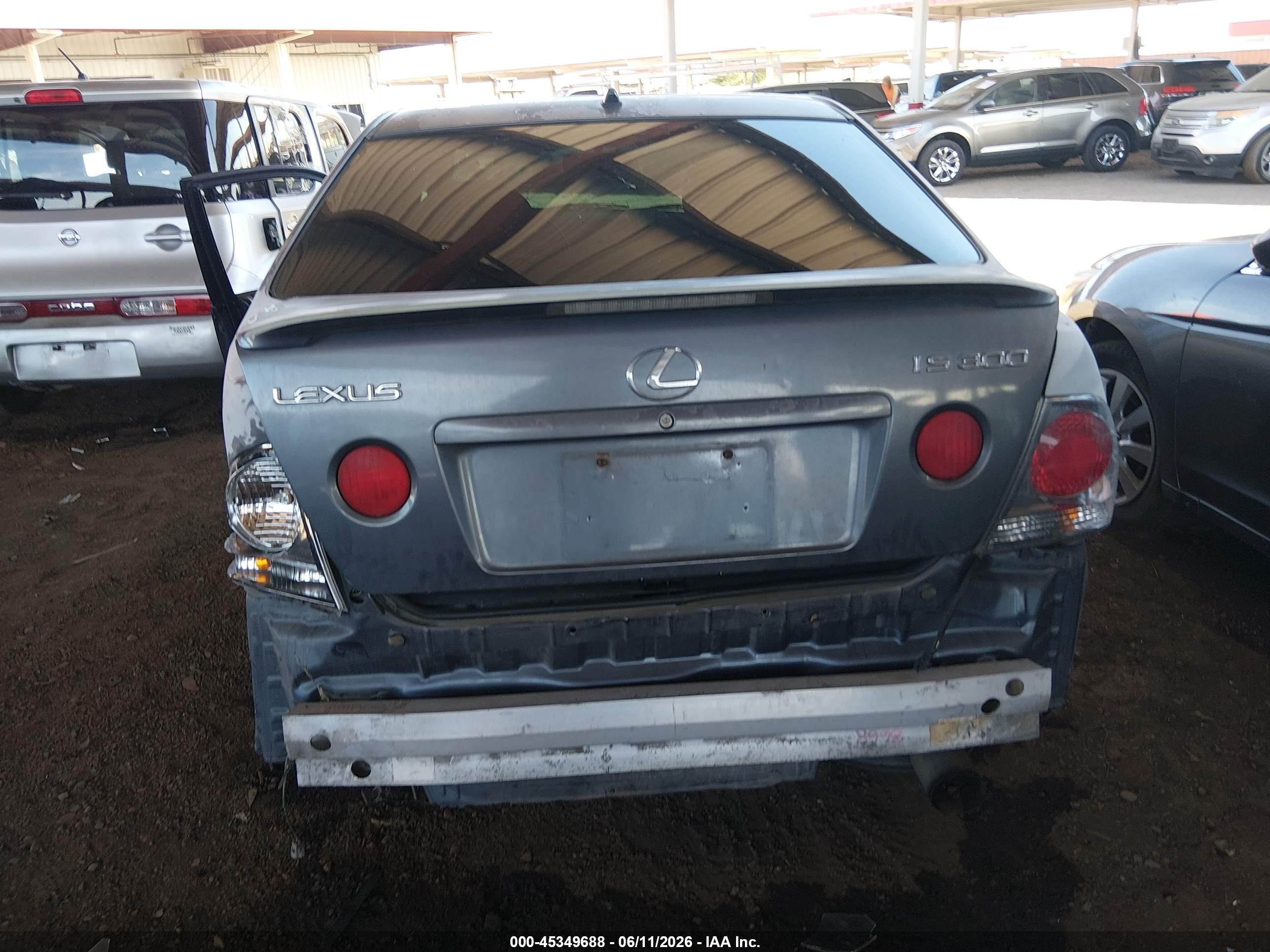 2004 Lexus Is 300   Серый vin: JTHBD192840088873