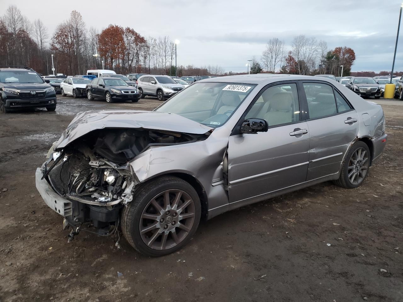 2004 Lexus Is 300 Beige vin: JTHBD192840092261