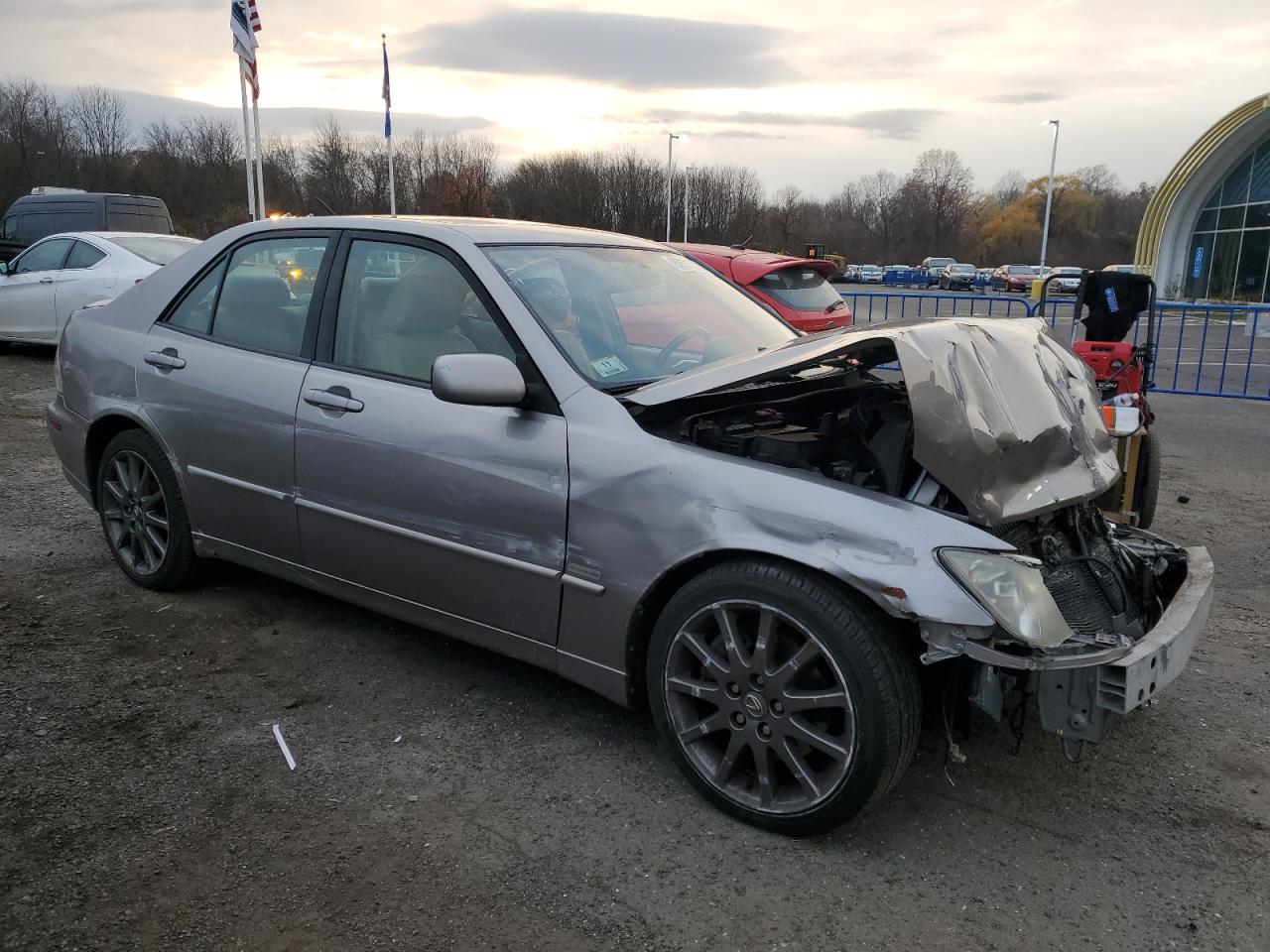 2004 Lexus Is 300 Beige vin: JTHBD192840092261
