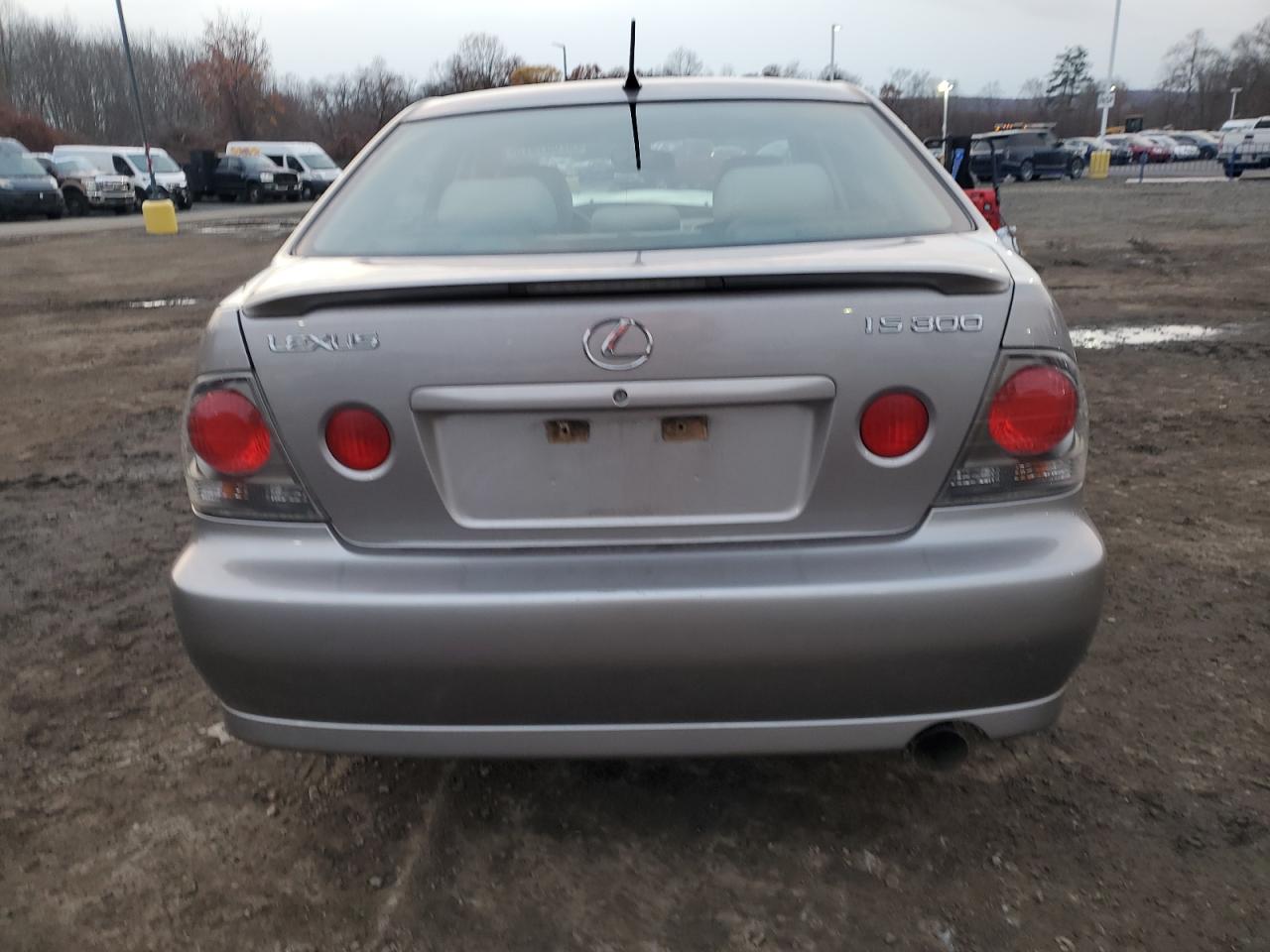 2004 Lexus Is 300 Beige vin: JTHBD192840092261