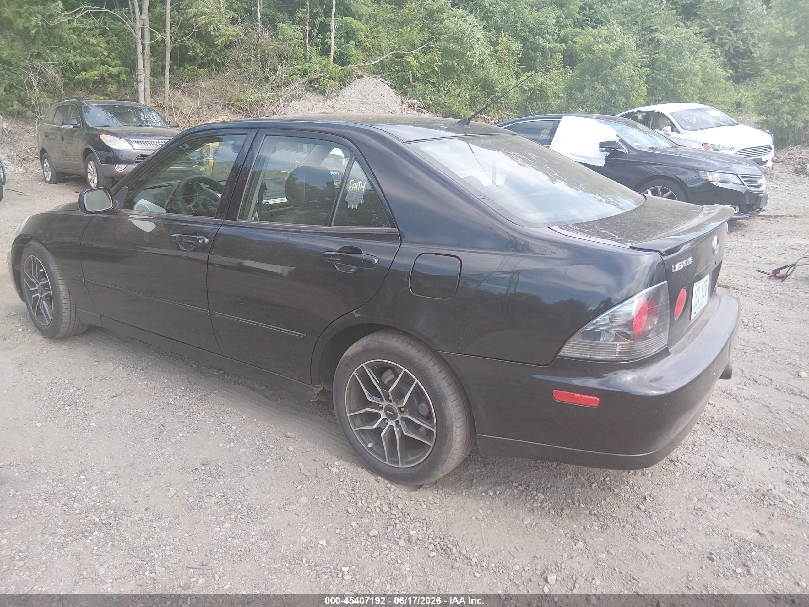 2002 Lexus Is 300   Black vin: JTHBD192920060335