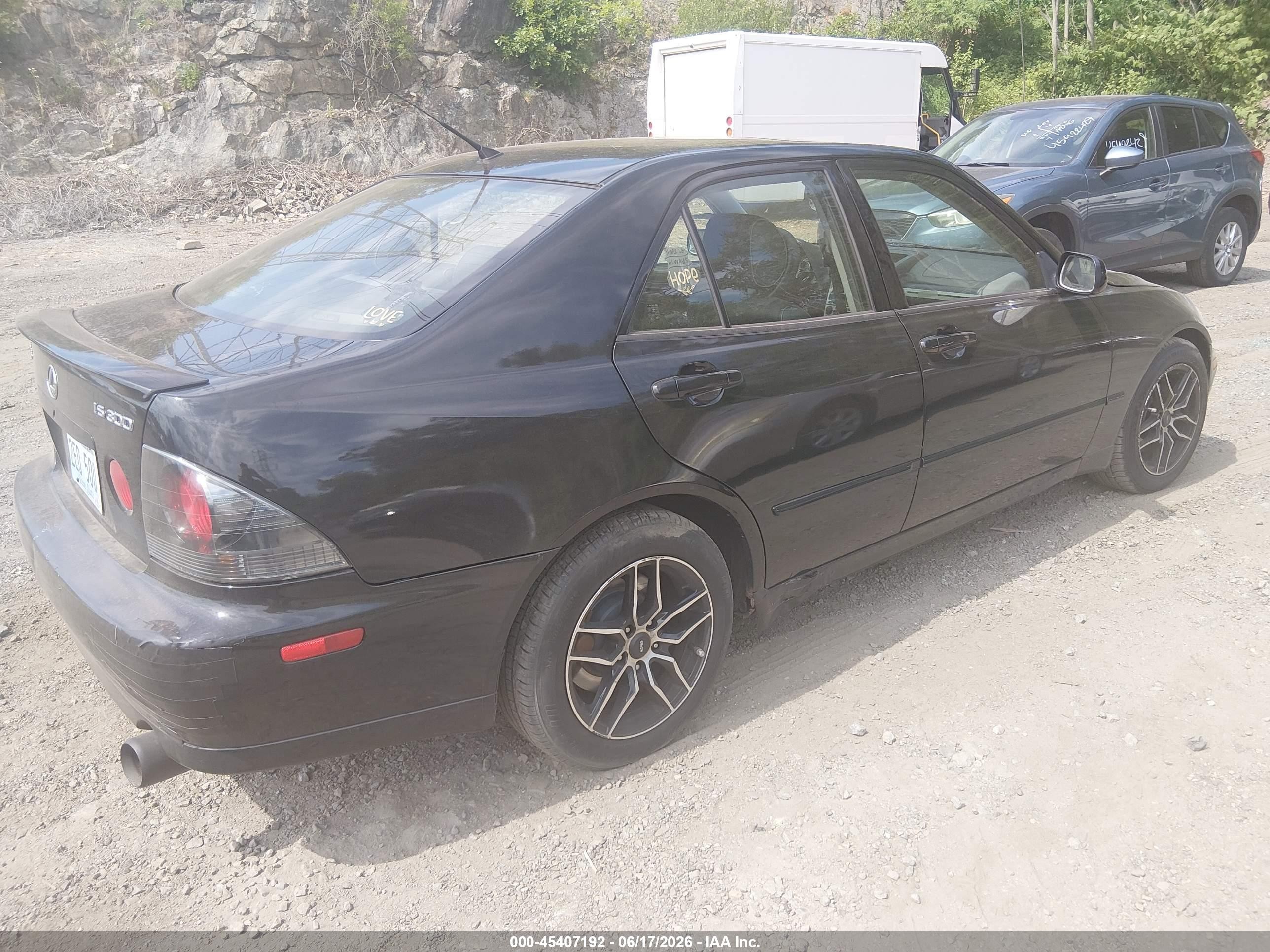 2002 Lexus Is 300   Black vin: JTHBD192920060335