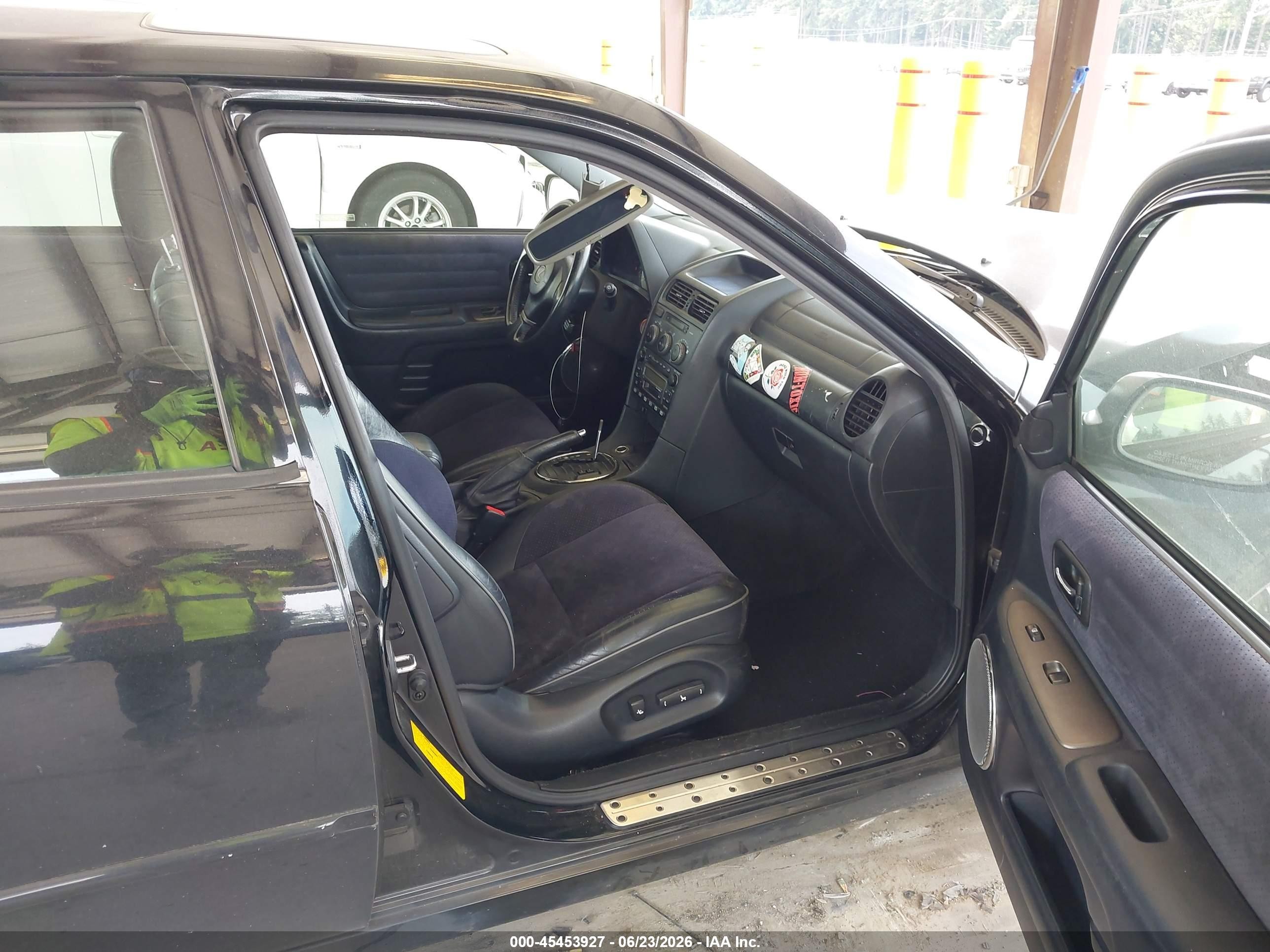 2002 Lexus Is 300   Gray vin: JTHBD192920060450