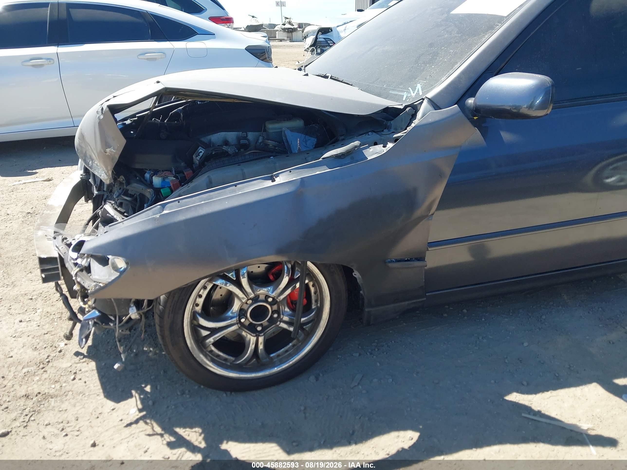 2002 Lexus Is 300   Gray vin: JTHBD192920061503