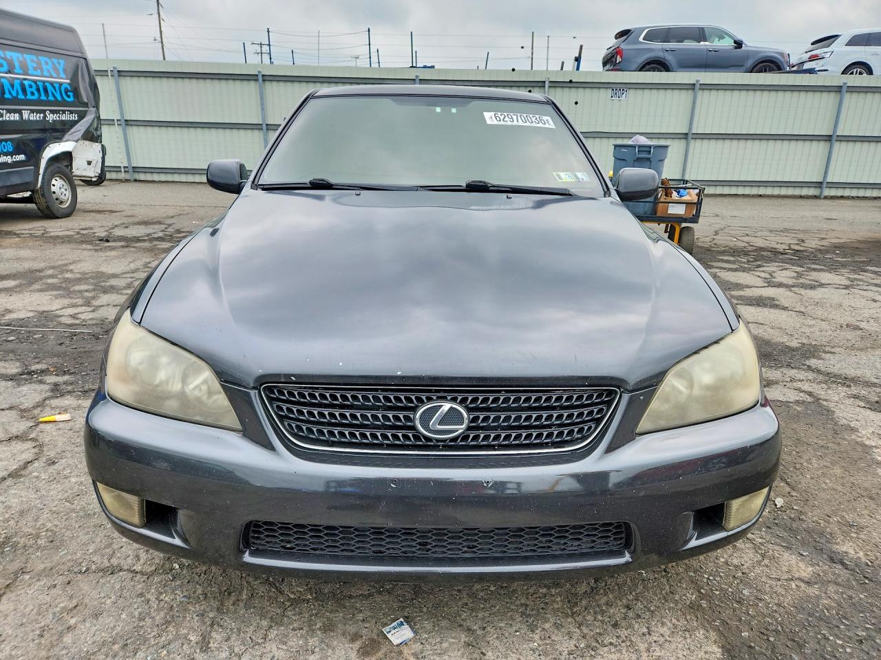 2005 Lexus Is 300 Base Gray vin: JTHBD192950094909
