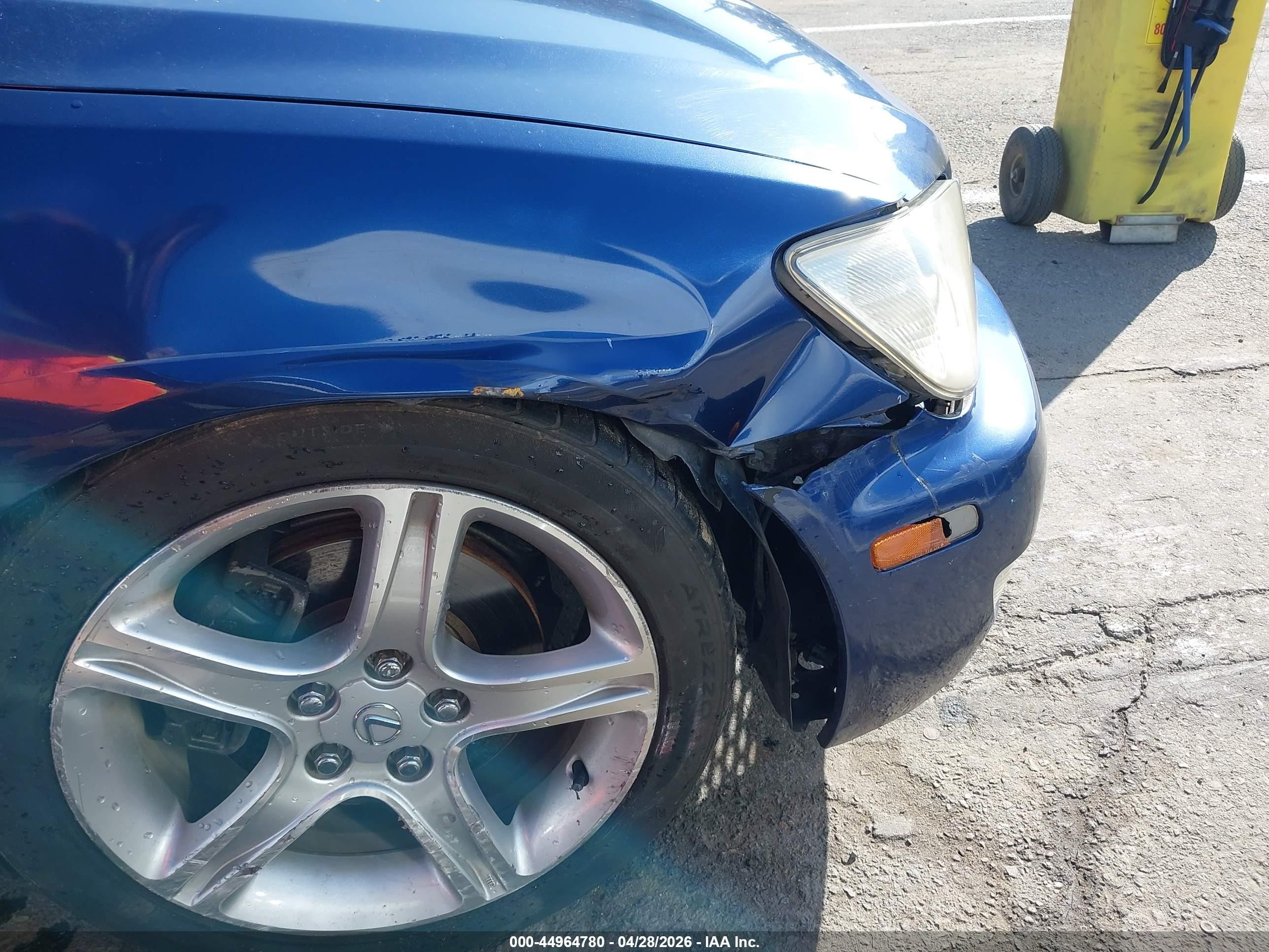 2002 Lexus Is 300   Blue vin: JTHBD192X20038845