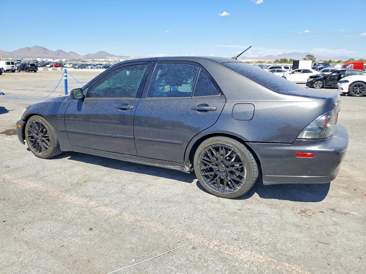 2002 Lexus Is 300 Угольный vin: JTHBD192X20063082