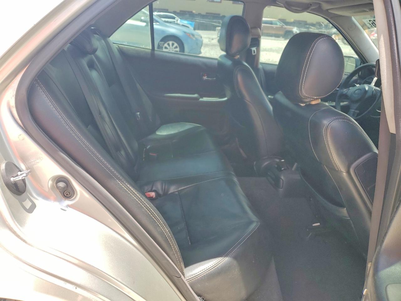 2003 Lexus Is 300 Silver vin: JTHBD192X30077677