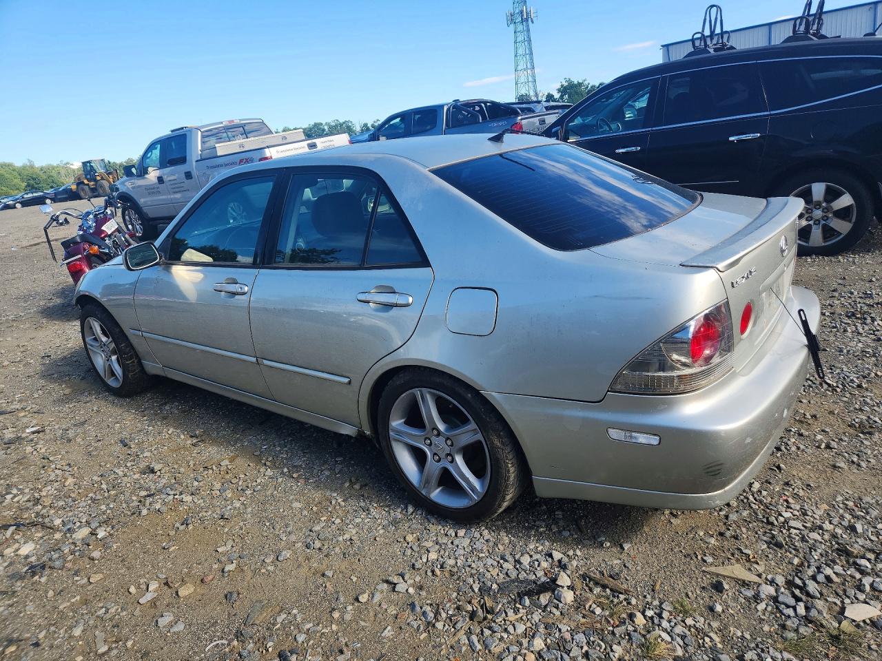 2003 Lexus Is 300 Silver vin: JTHBD192X30079588