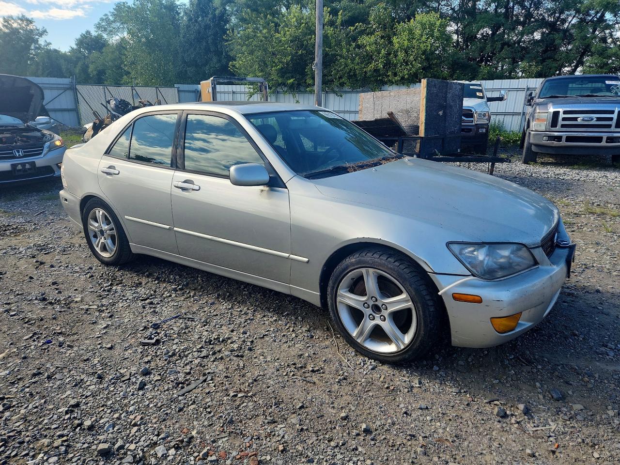 2003 Lexus Is 300 Silver vin: JTHBD192X30079588