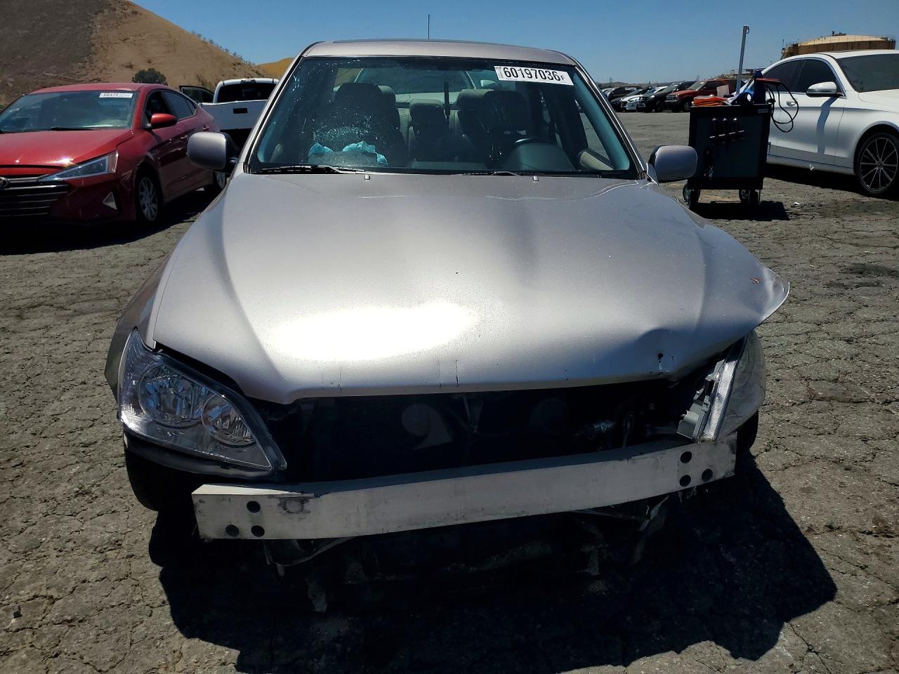 2004 Lexus Is 300 Silver vin: JTHBD192X40093492