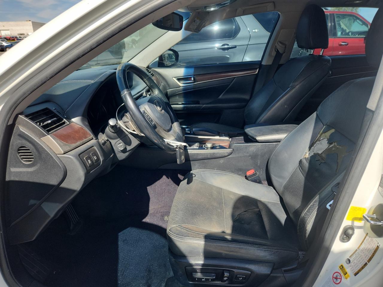 2013 Lexus Gs 350 White vin: JTHBE1BL0D5018089 Damage: Left Front Seat Back, Torn, 9 To 10 Inches