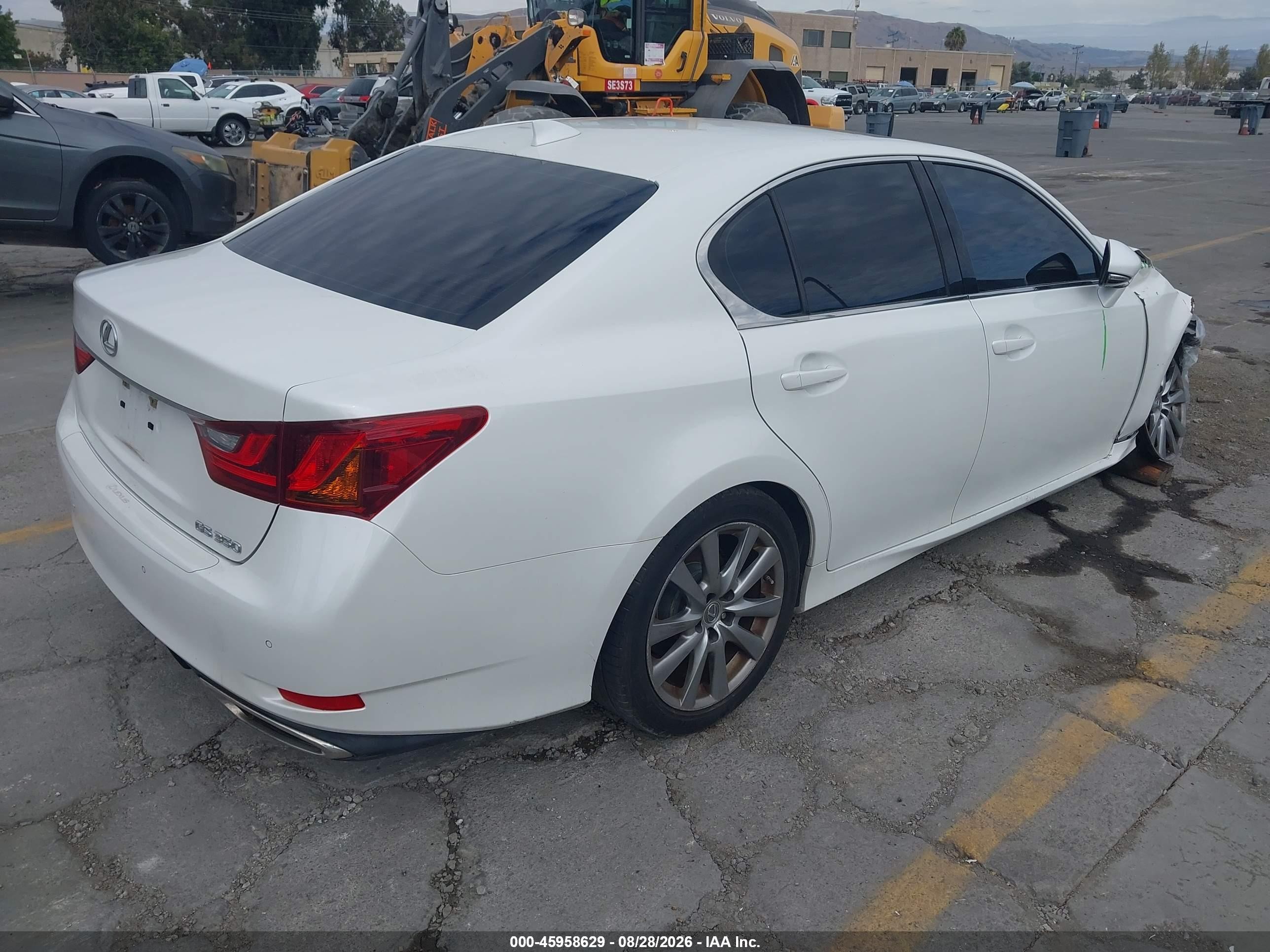 2015 Lexus Gs 350   White vin: JTHBE1BL2FA001093