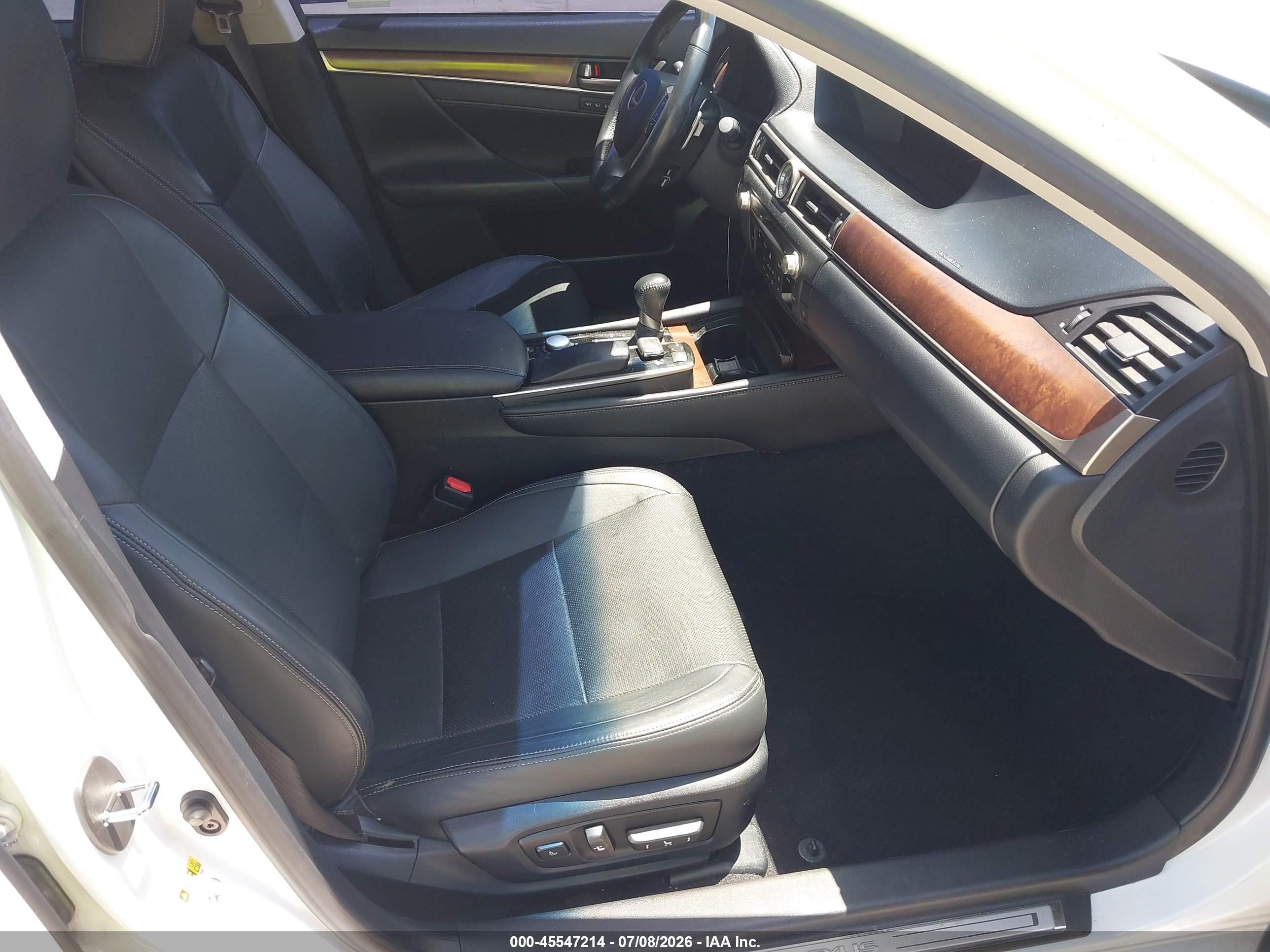 2015 Lexus Gs 350   White vin: JTHBE1BL2FA012823