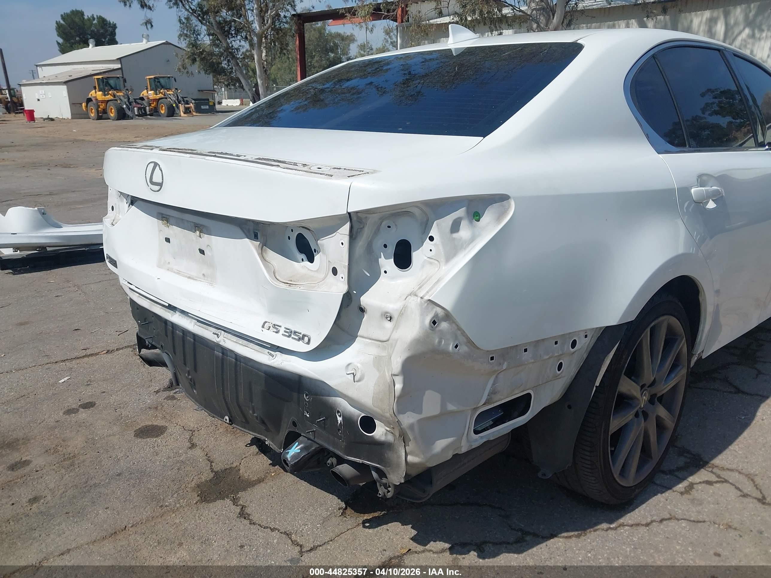 2015 Lexus Gs 350   White vin: JTHBE1BL2FA017648